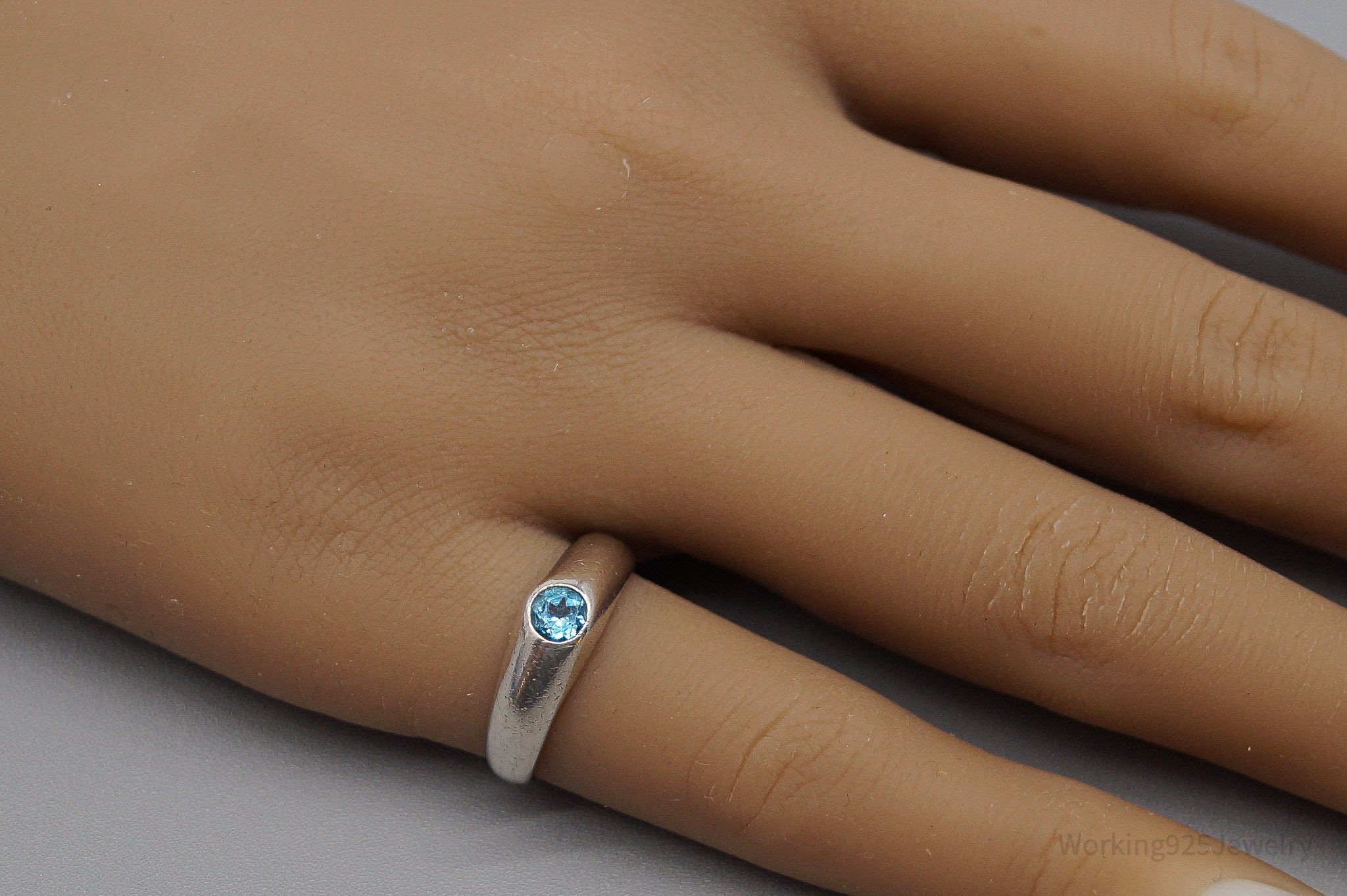 Vintage Blue Topaz Sterling Silver Ring - Size 6.5