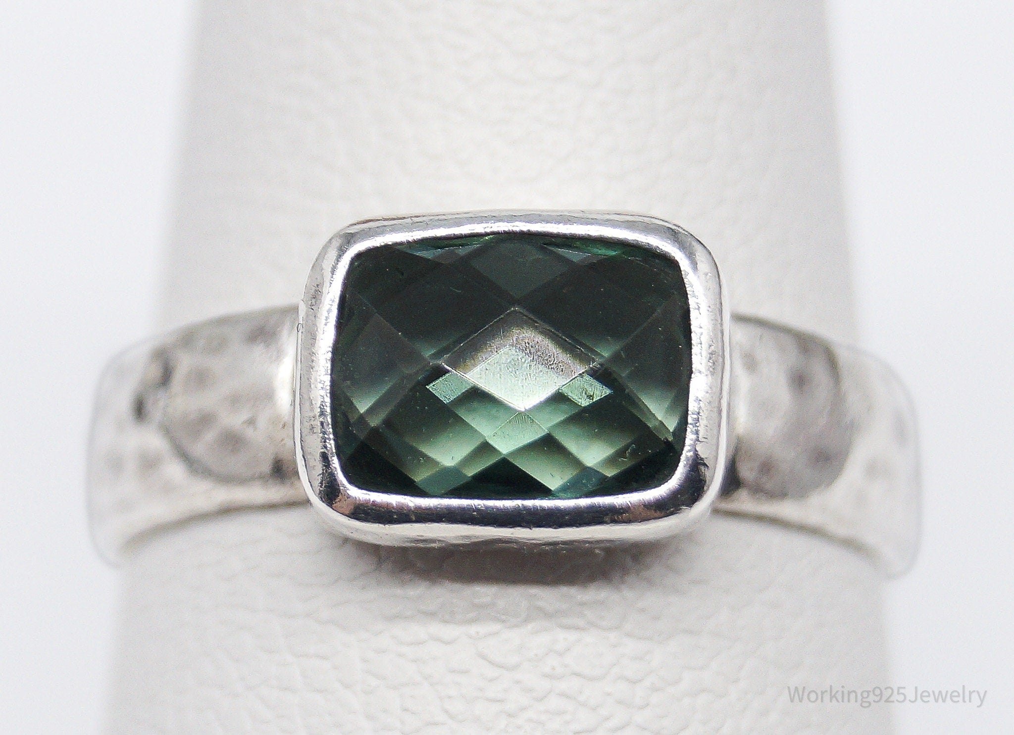 Vintage Green Quartz Sterling Silver Ring - Size 6.75