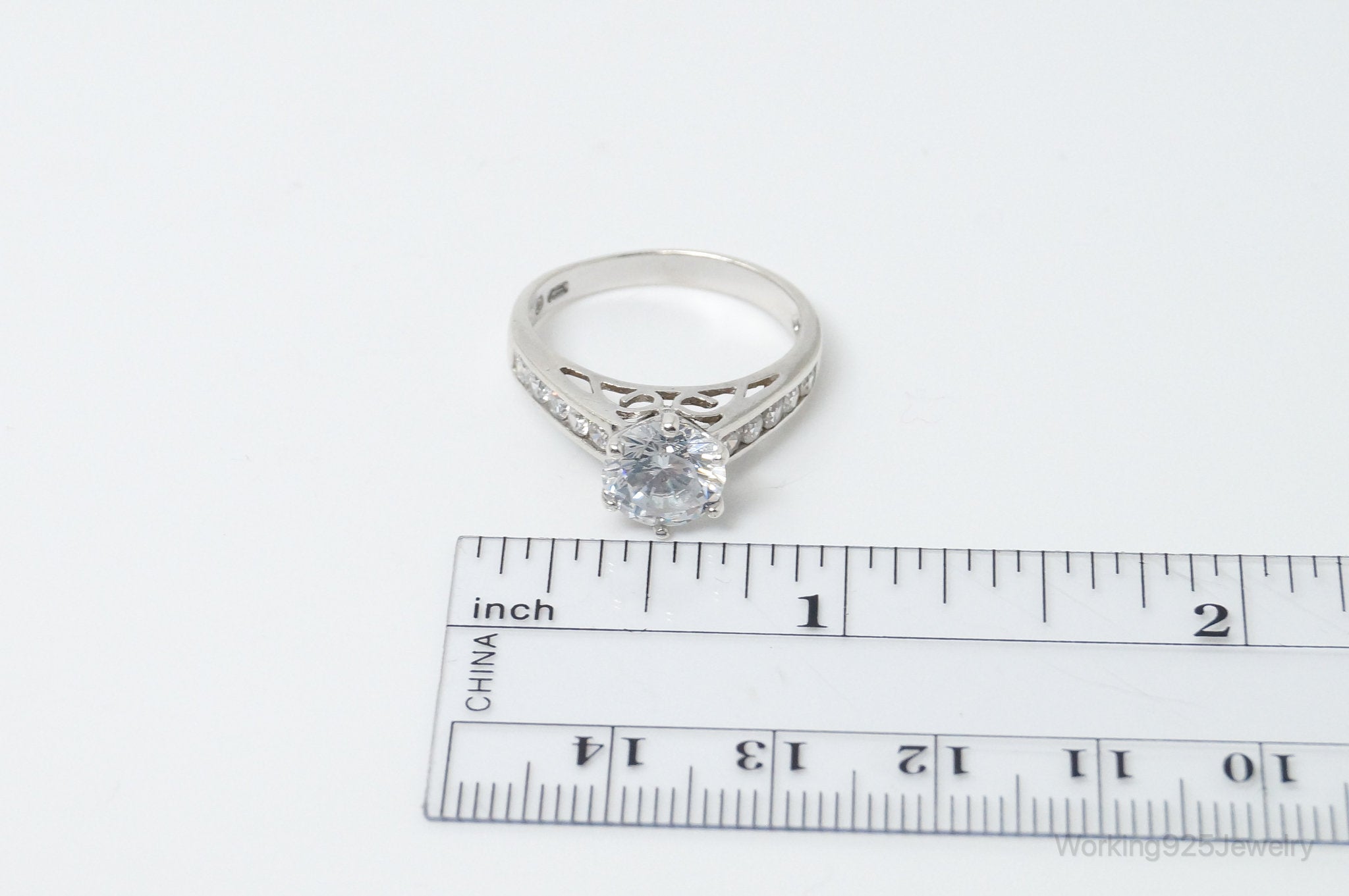 Vintage Art Deco Style Cubic Zirconia Sterling Silver Ring - Size 8