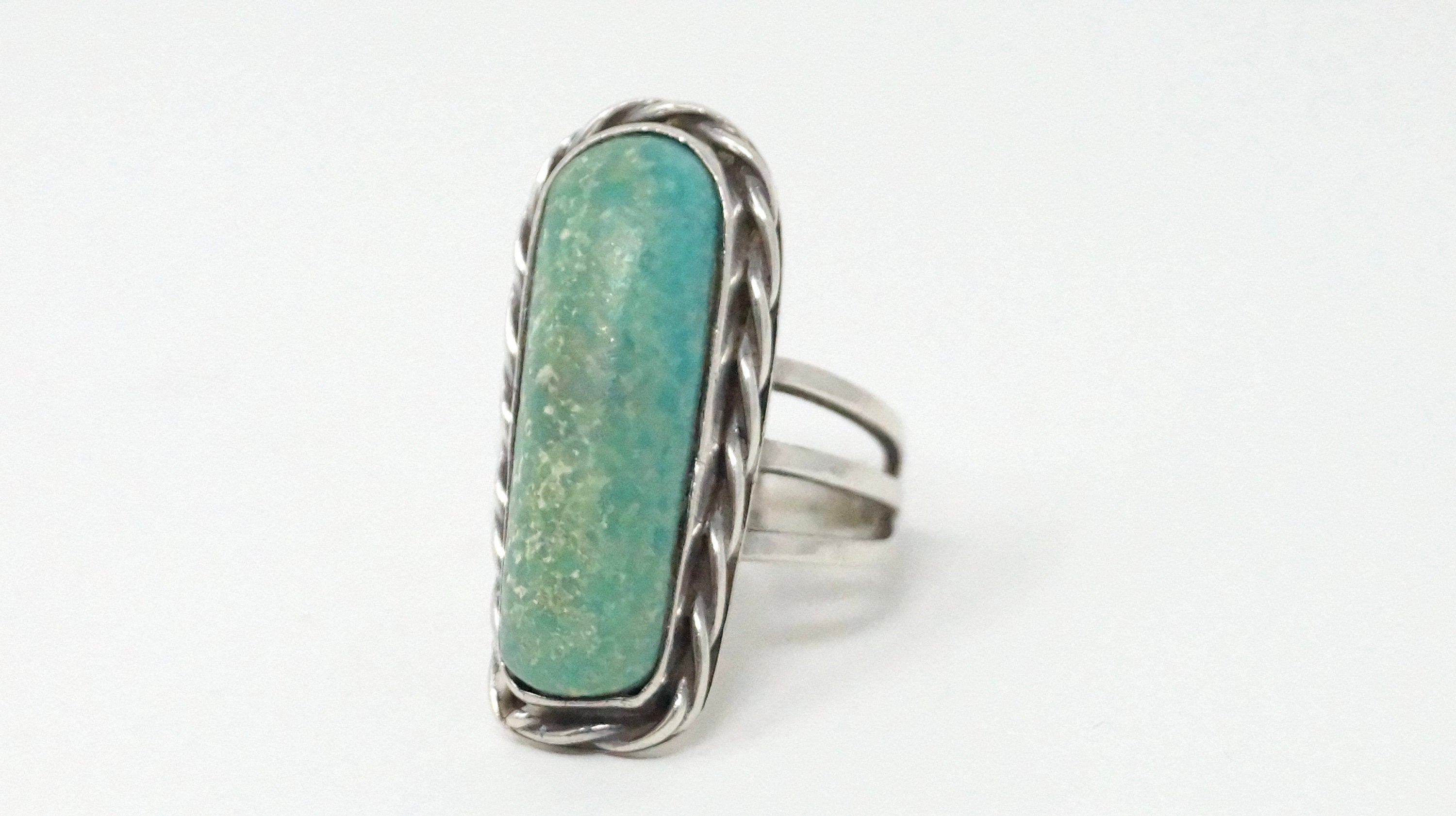 Vintage Southwestern Turquoise Sterling Silver Ring - Size 6.75