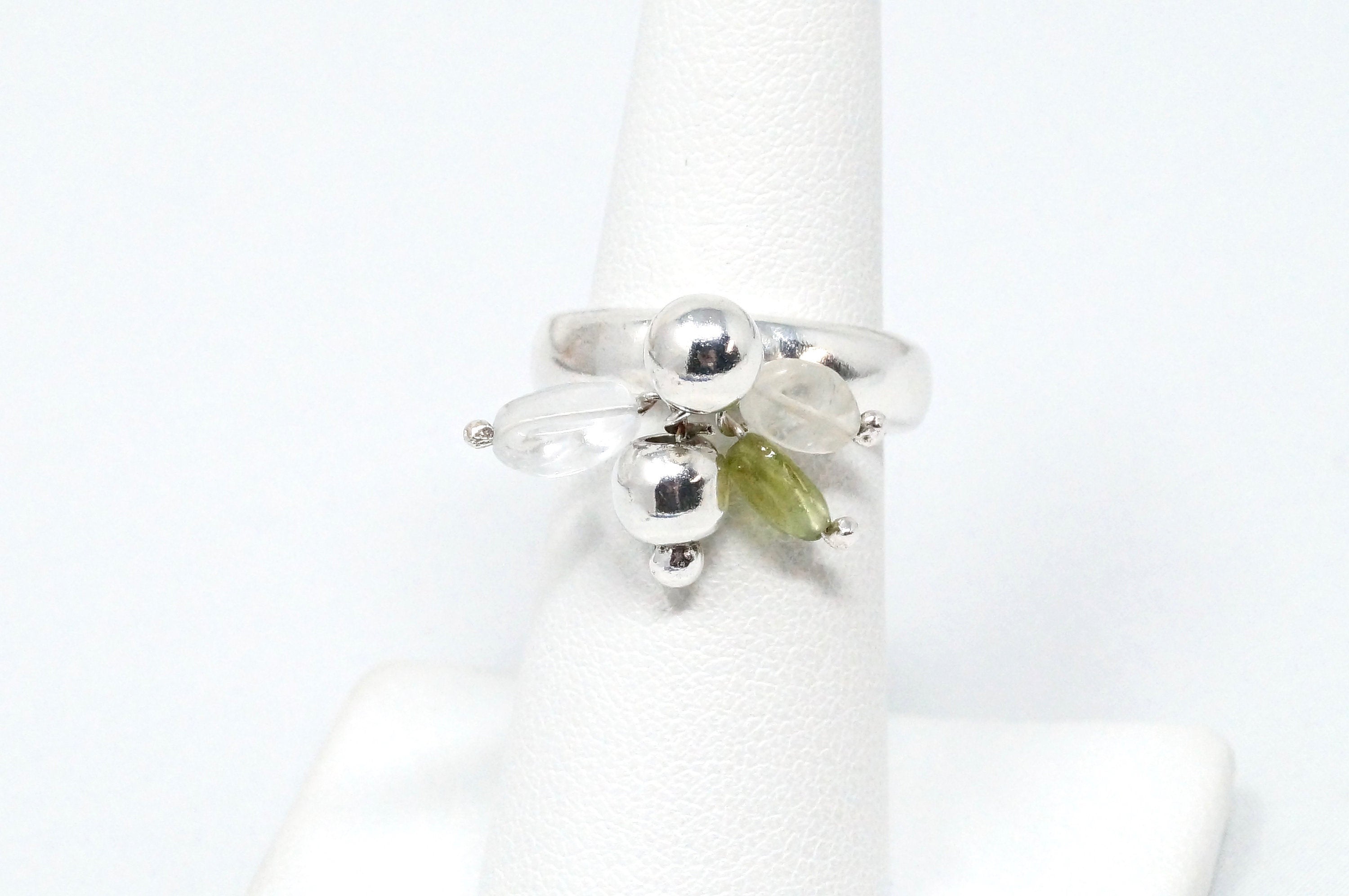 Vintage Mexico Handmade White Quartz Crystal Green Peridot S.S Ring - Size 6