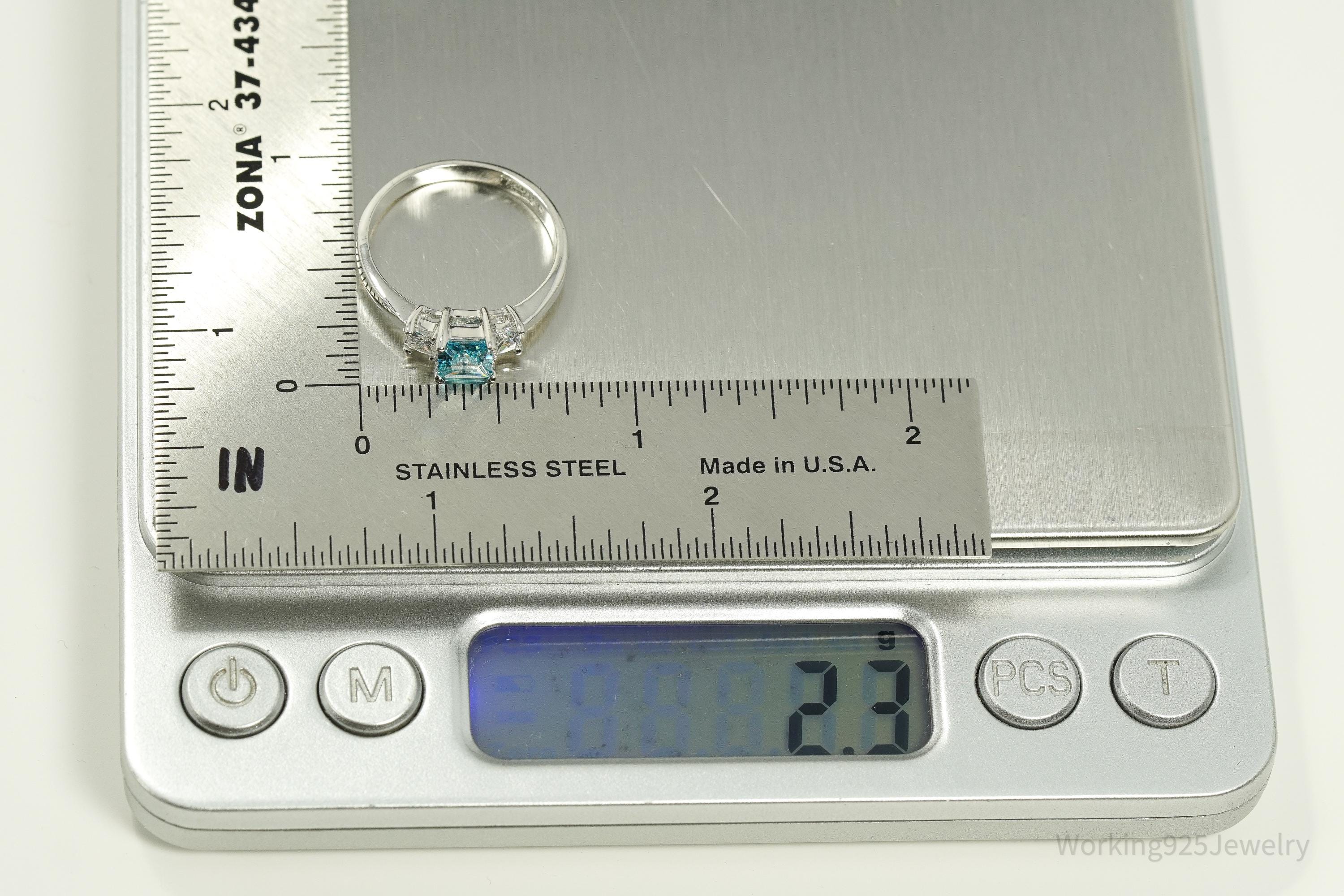 VTG Blue & White Cubic Zirconia Sterling Silver Ring - Size 7.25