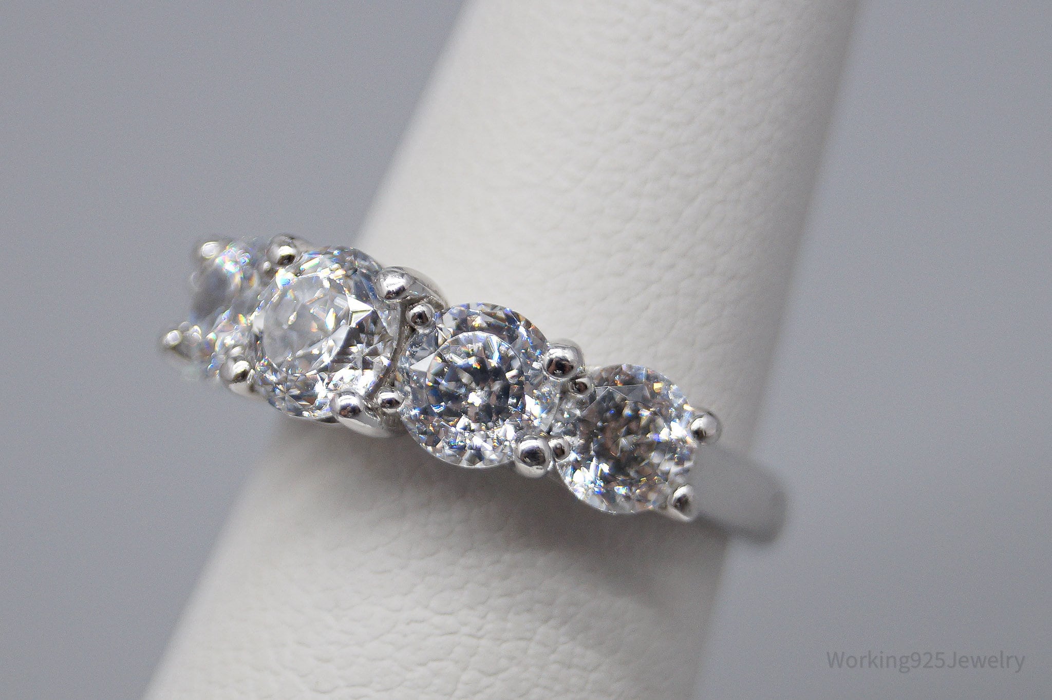 Vintage Cubic Zirconia Platinum Clad Sterling Silver Ring - Size 4.25