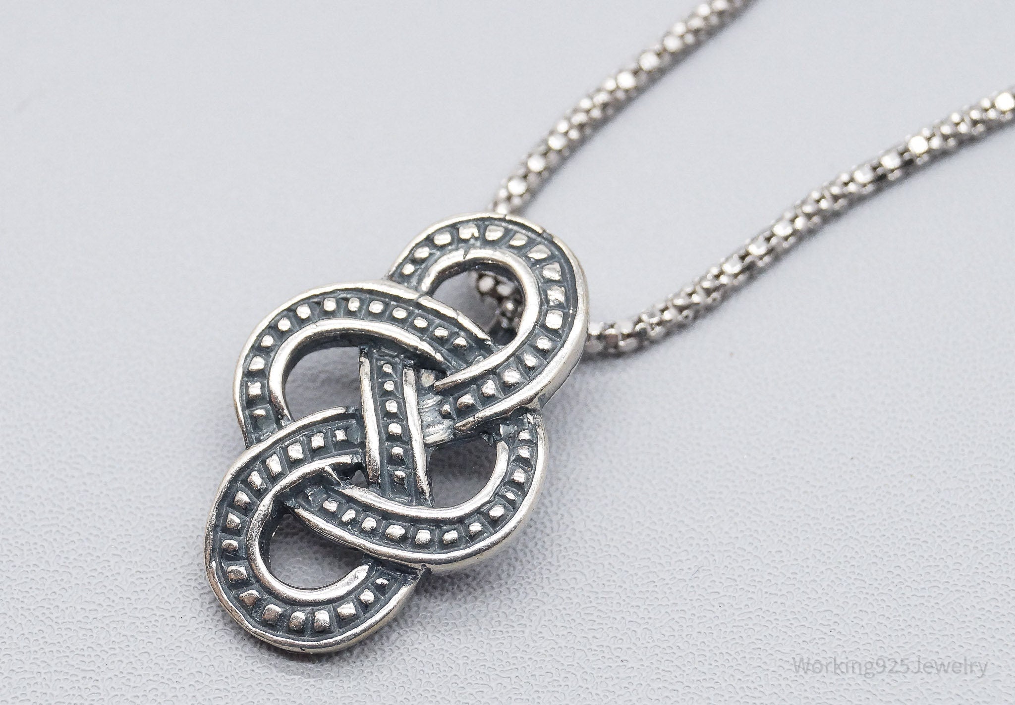 Vintage Figure of Eight Infinity Celtic Knot Sterling Silver Necklace - 22"