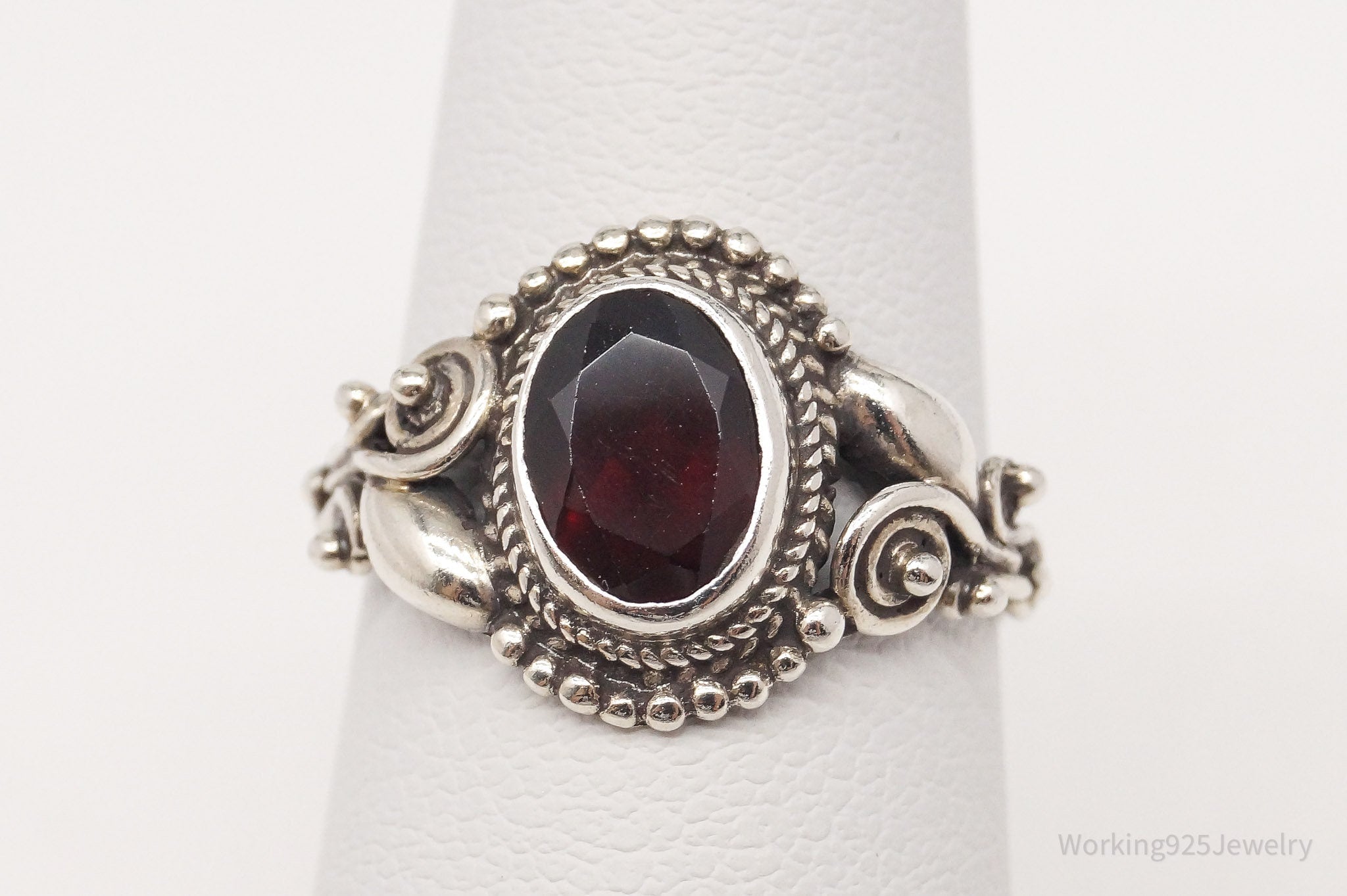 Vintage Garnet Sterling Silver Ring - Size 6