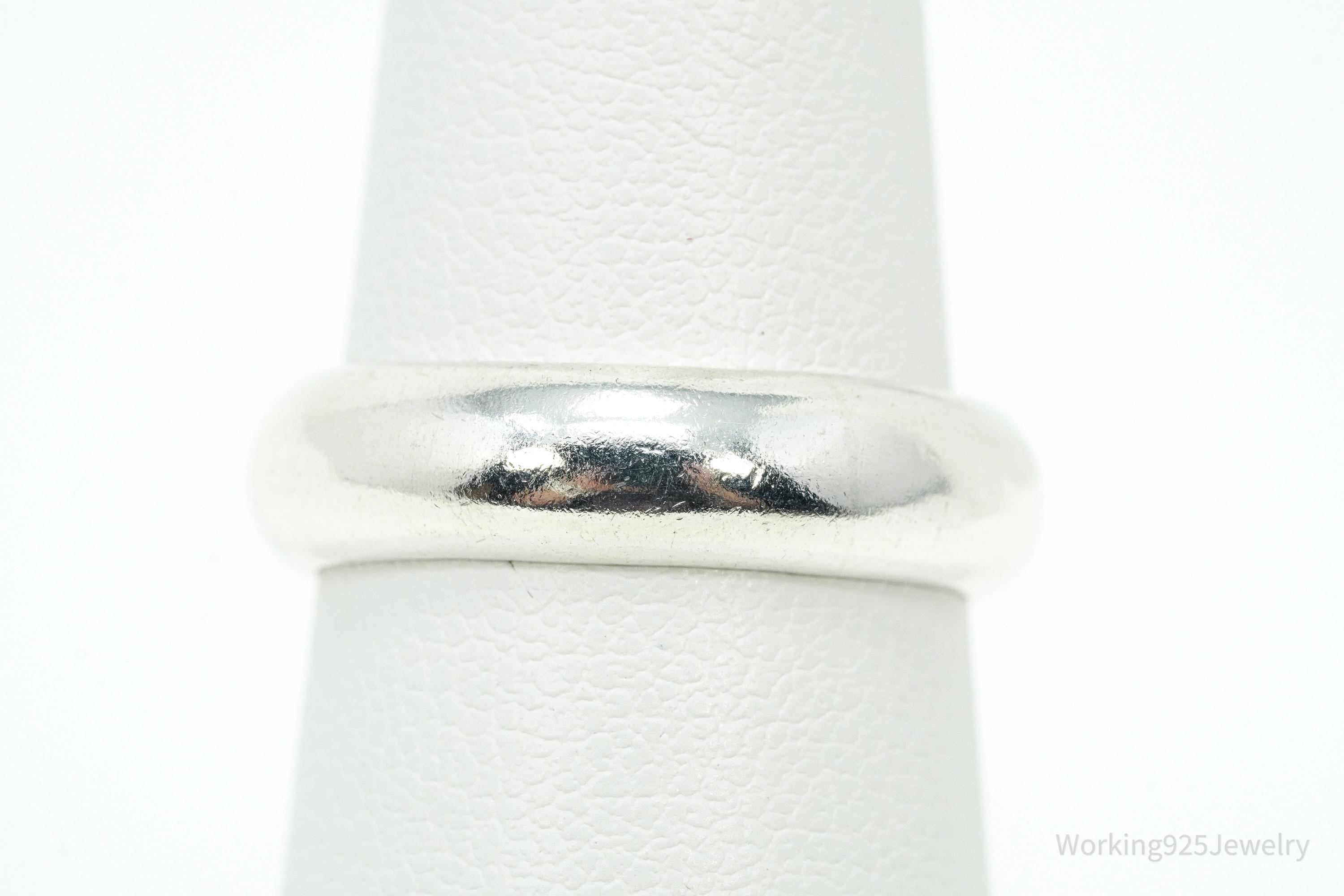 Vintage Sleek Sterling Silver Band Ring - Size 5.5