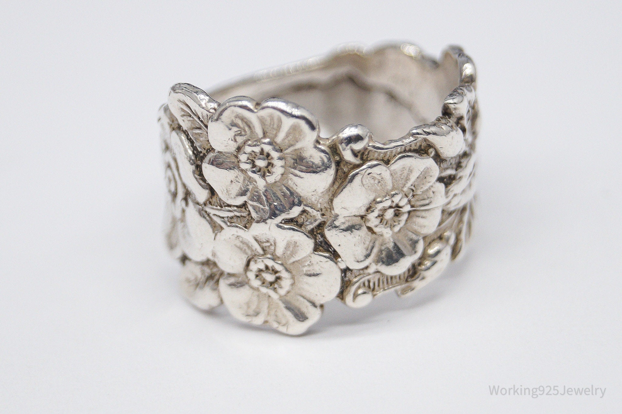 Antique Designer Paille Floral Pattern Sterling Silver Ring - Size 7.75