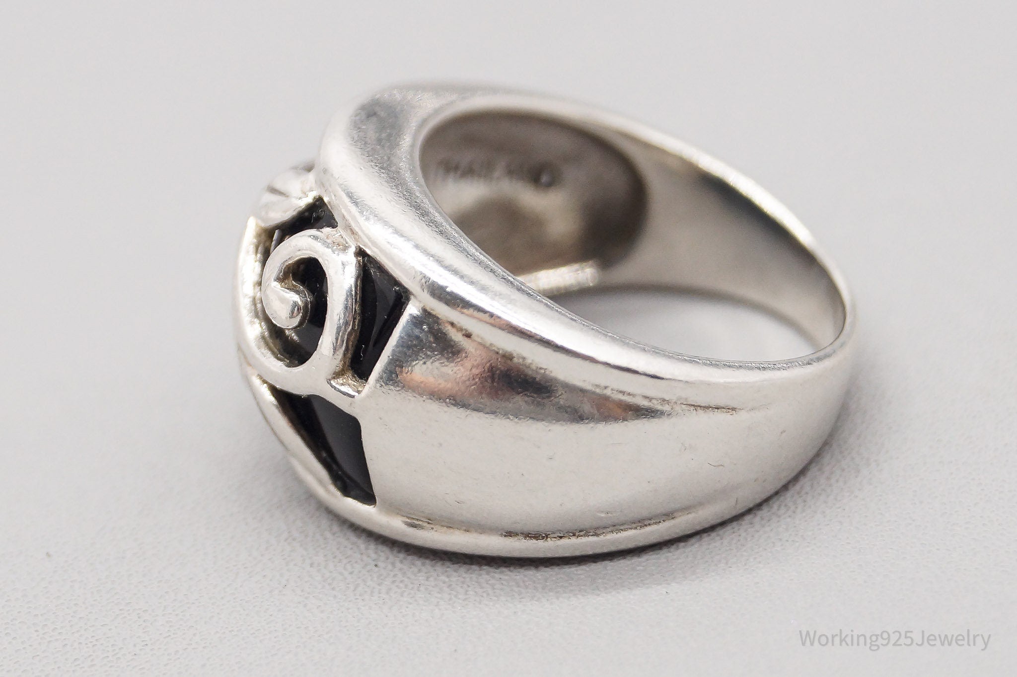 Vintage Black Onyx Sterling Silver Ring - Size 6.25