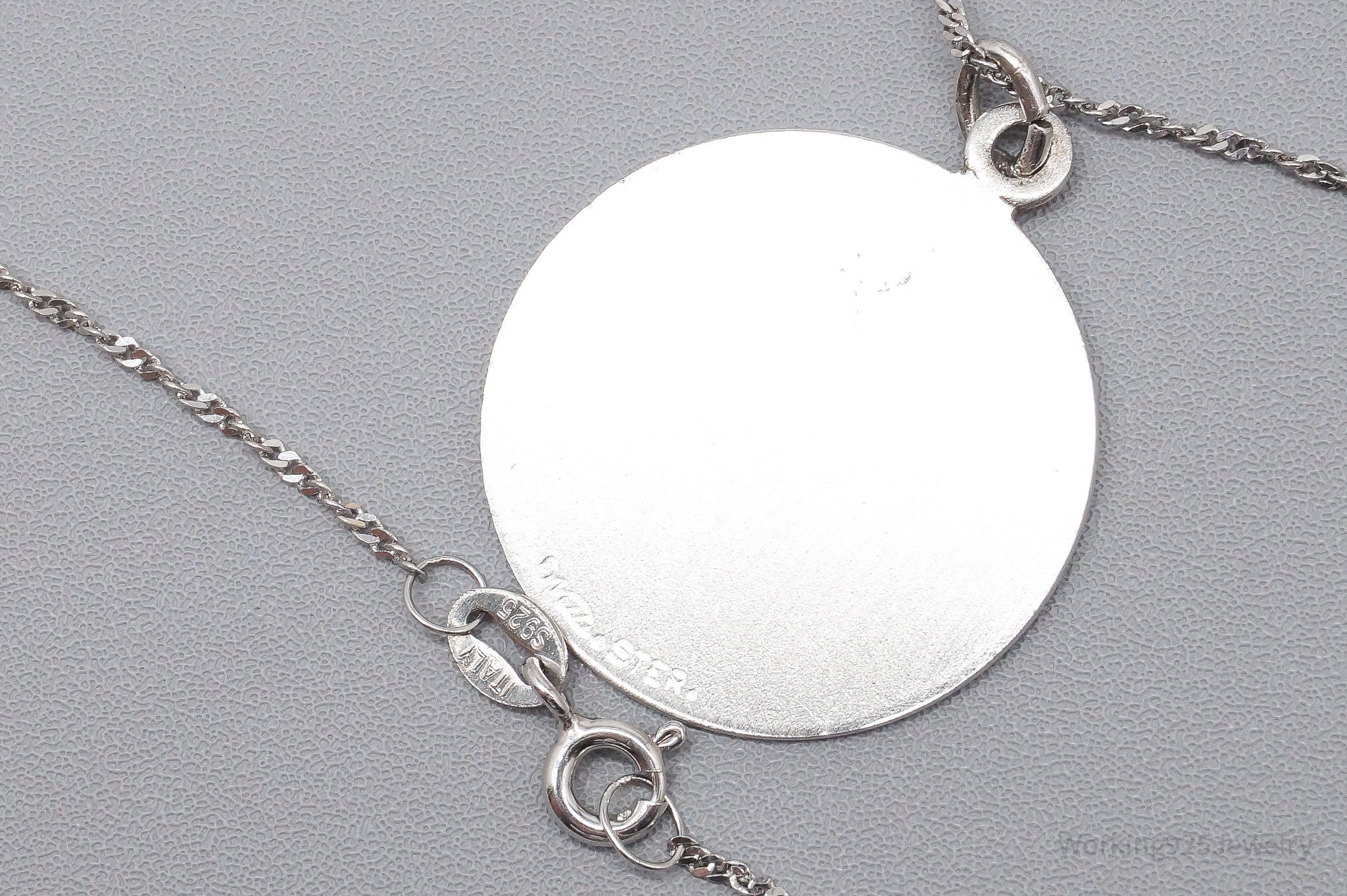 Vintage Wells Leo Sterling Silver Necklace 18"