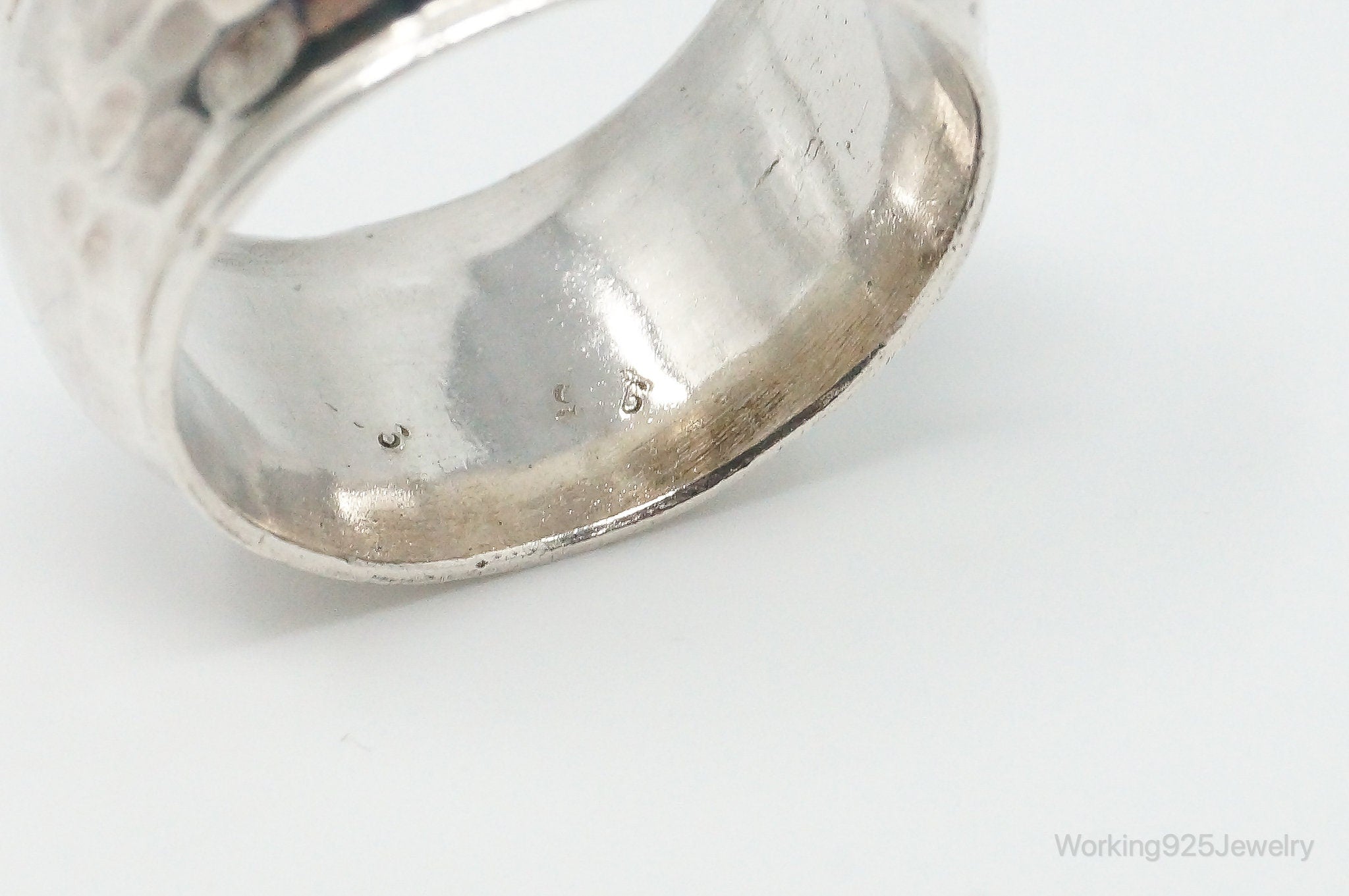 Vintage Modern Hammered Style Sterling Silver Band Ring - Size 8.25