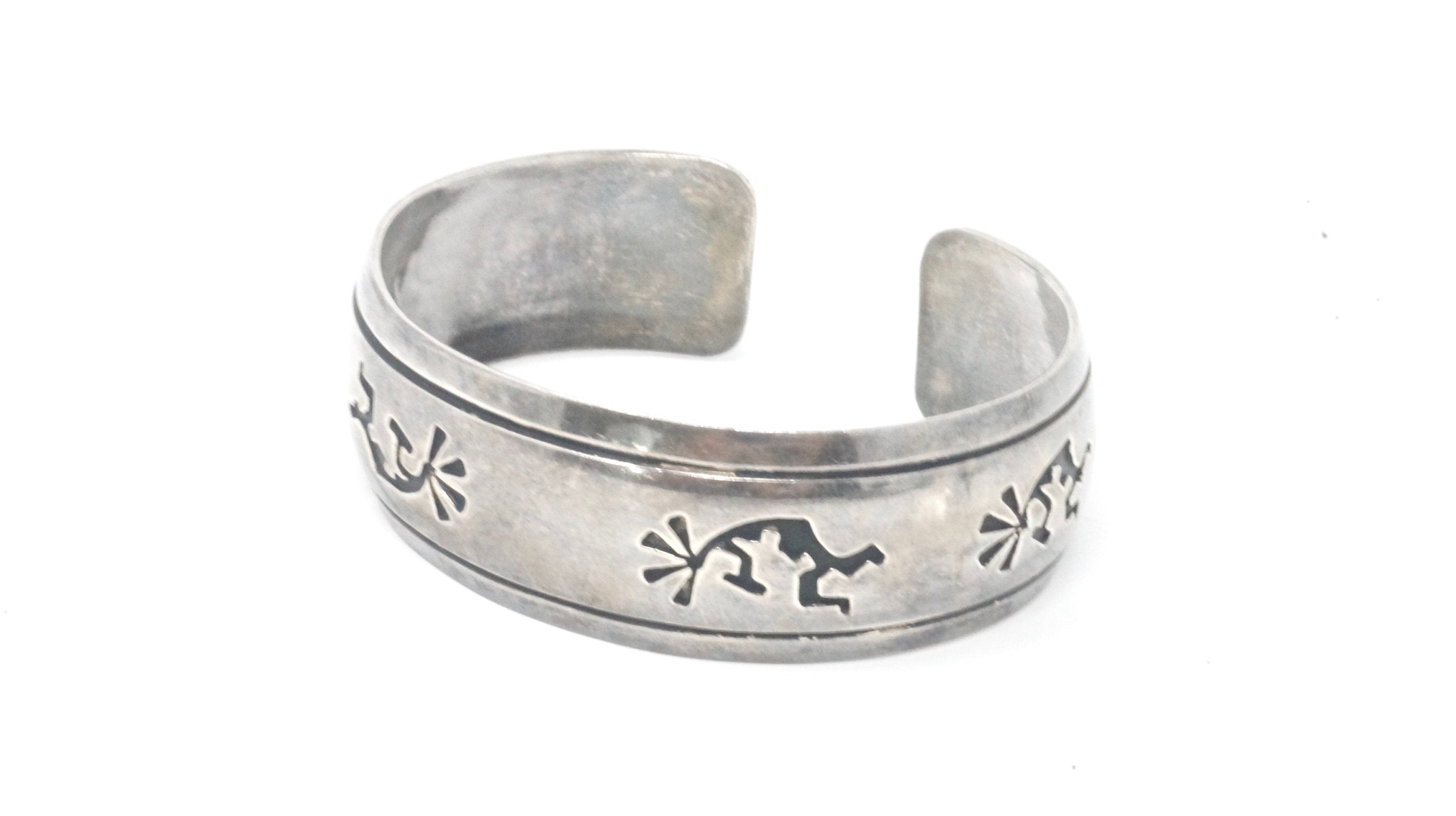 Vintage Native American T Billy Dancing Kokopelli Sterling Silver Cuff Bracelet