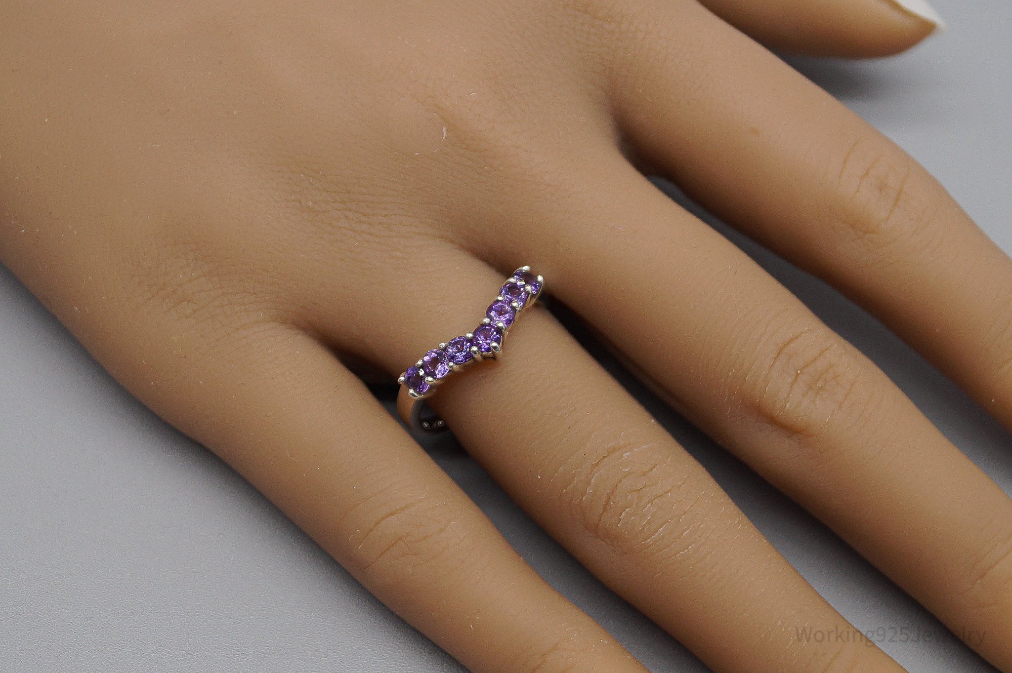 Vintage Amethyst Sterling Silver Ring - Size 8