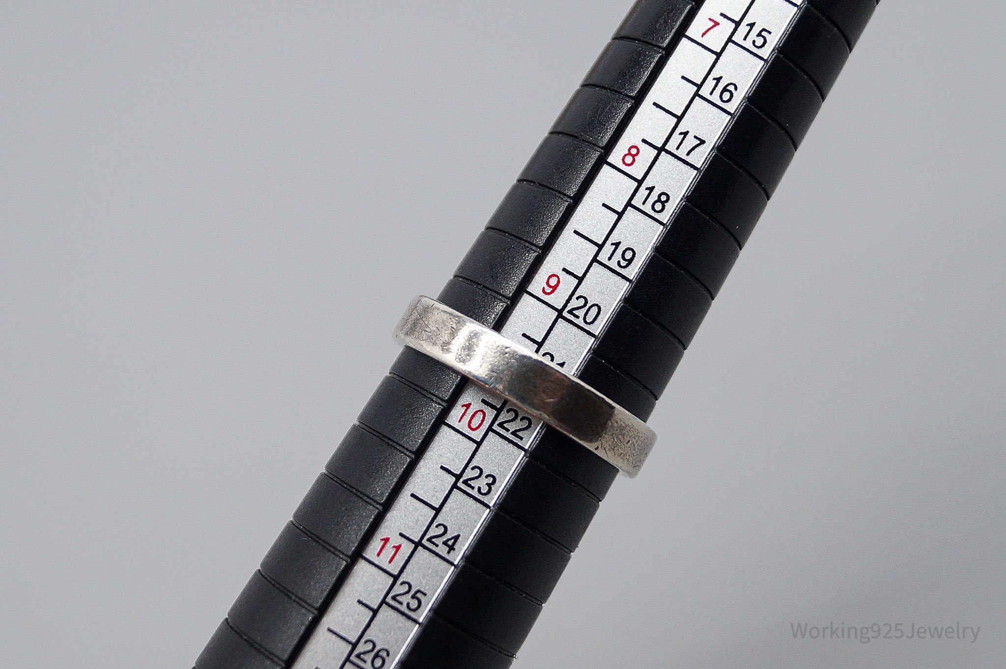 Vintage Amethyst Modernist Sterling Silver Ring - Size 9.5