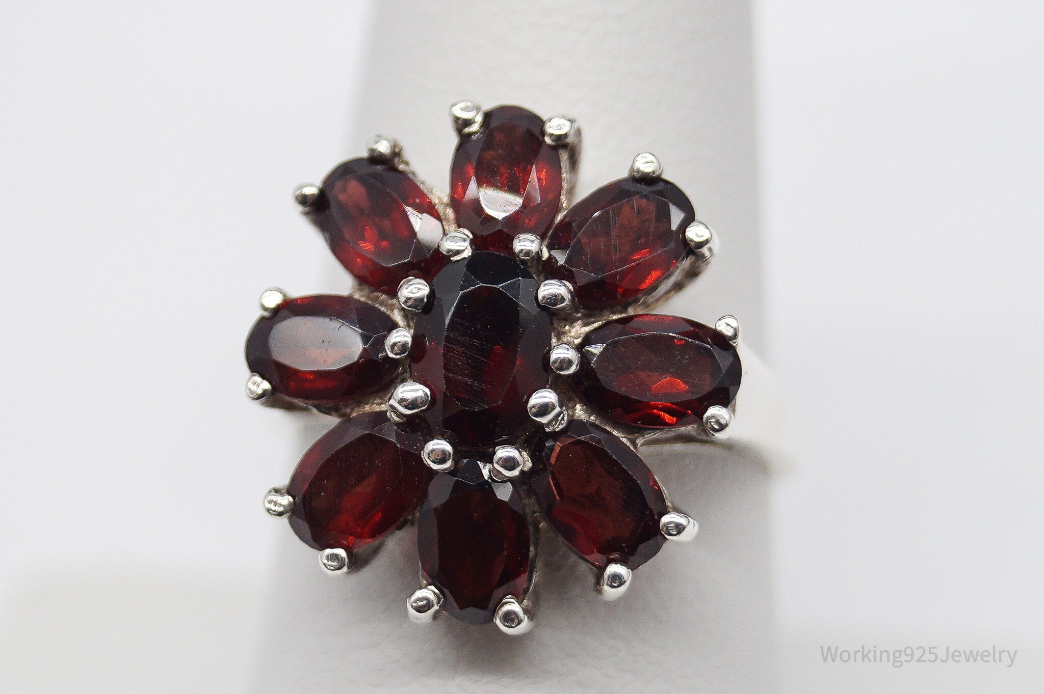 Vintage Garnet Flower Sterling Silver Ring - Size 8.25