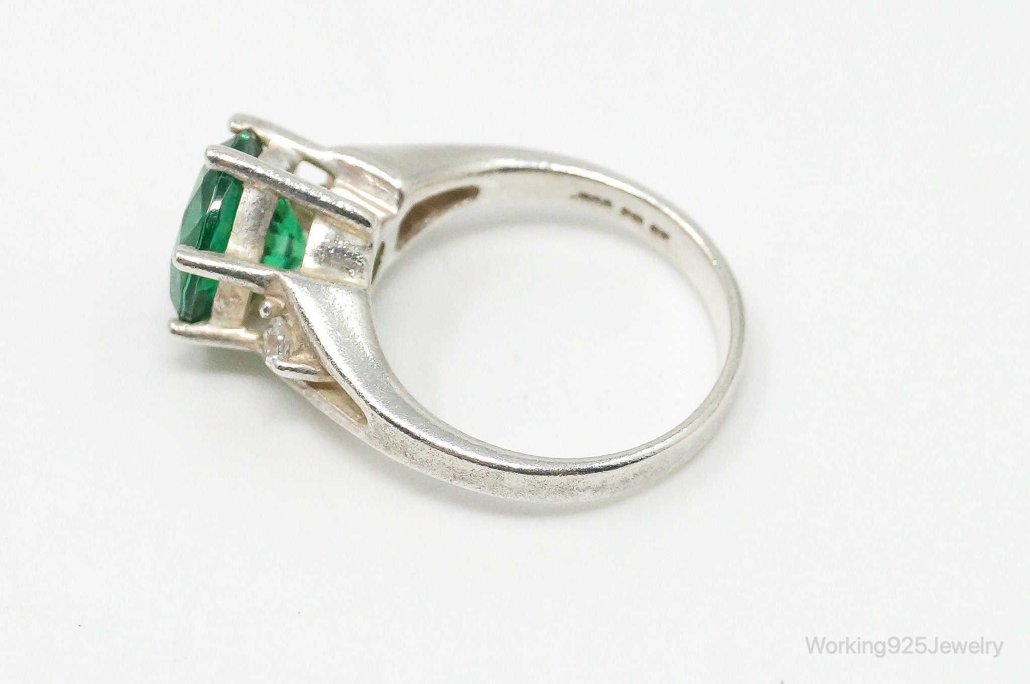 Vintage Large Green Cubic Zirconia Sterling Silver Ring - Size 5.25