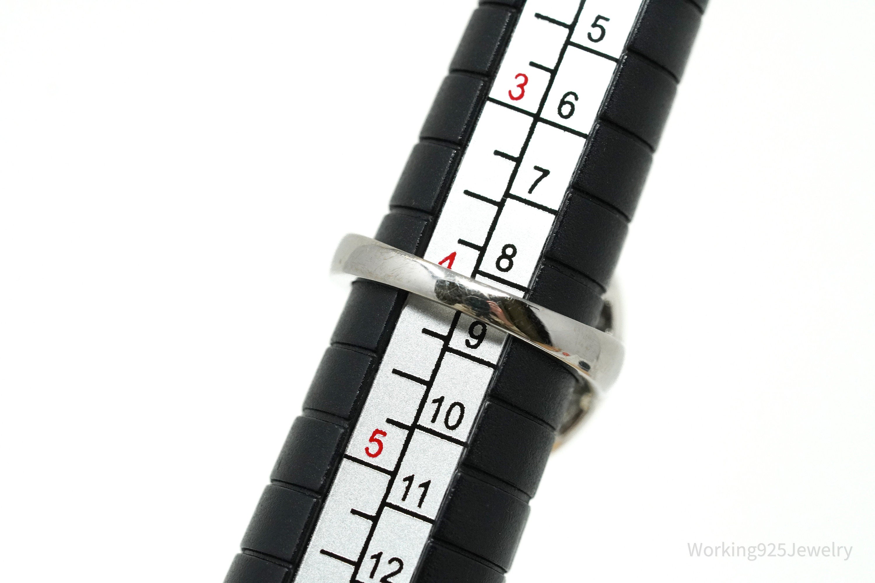 18K White Gold & Natural Sapphire with Diamond Bezel Set Ring - Size 4