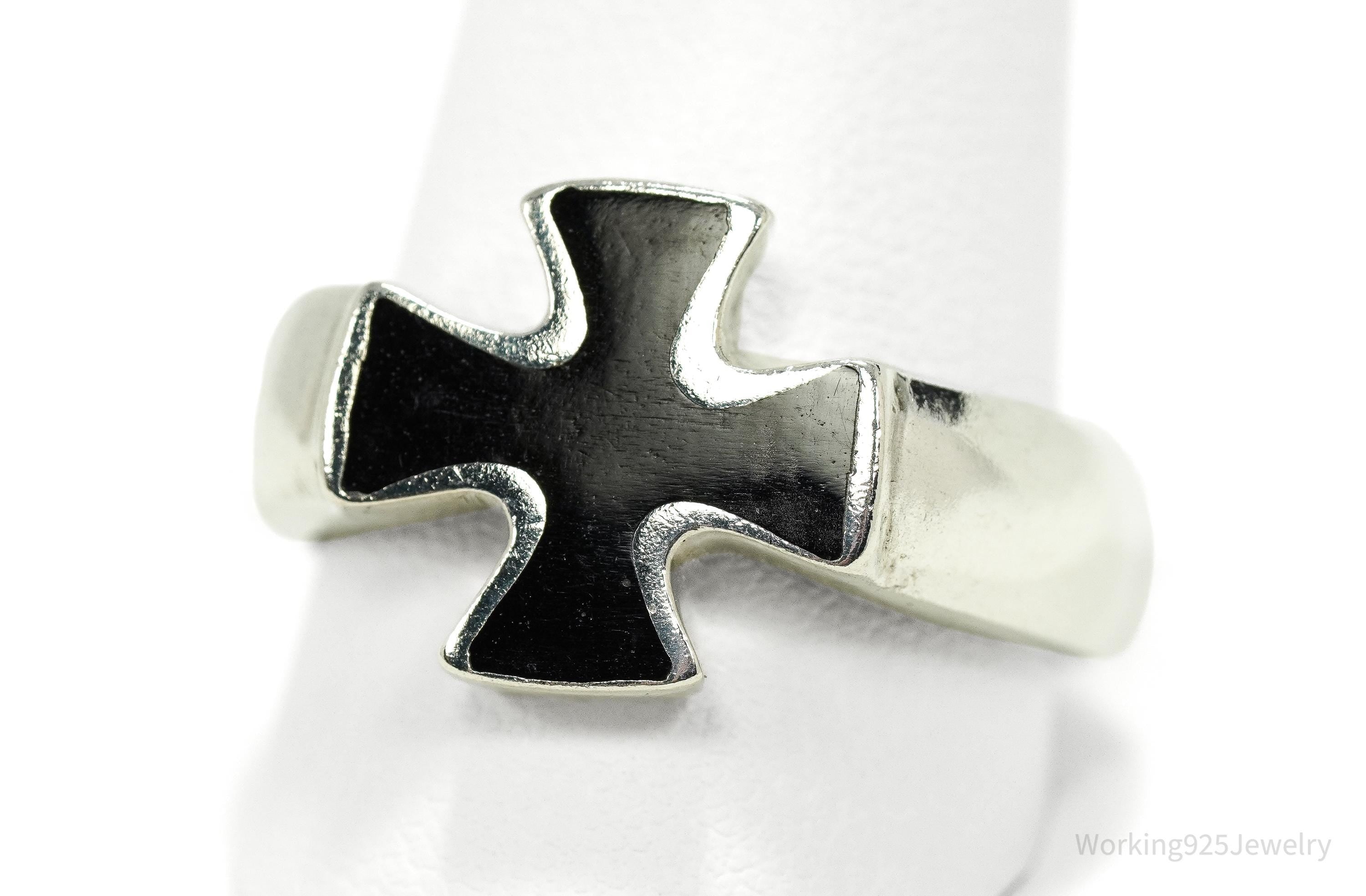 Vintage Black Inlay Iron Cross Sterling Silver Band Ring - Size 11.75