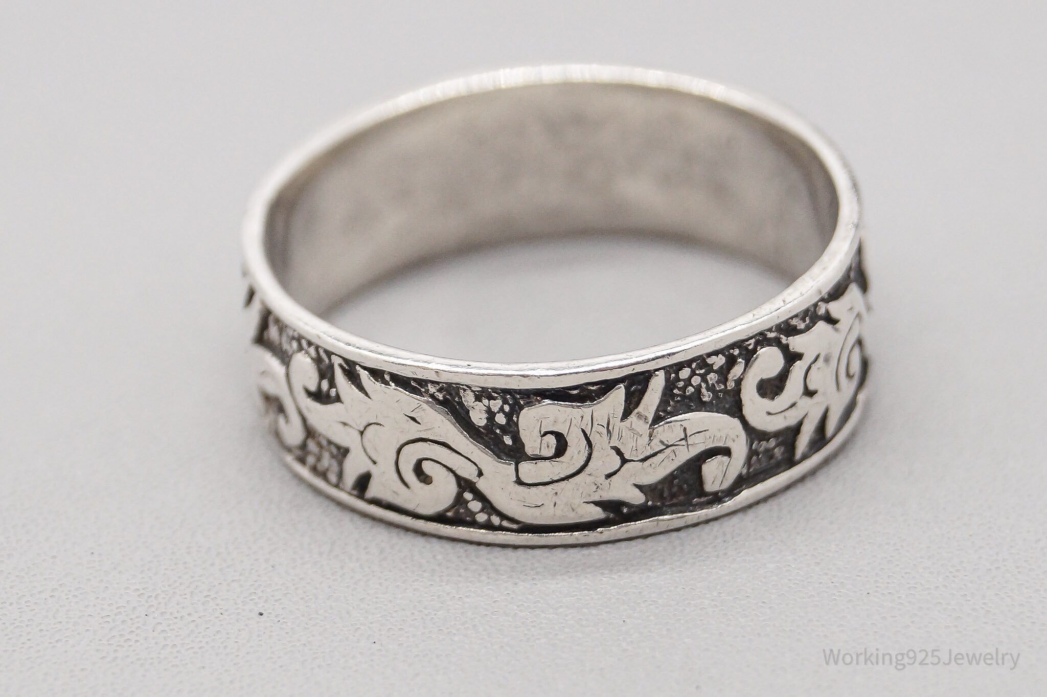 Vintage Scroll Style Sterling Silver Band Ring - Size 10