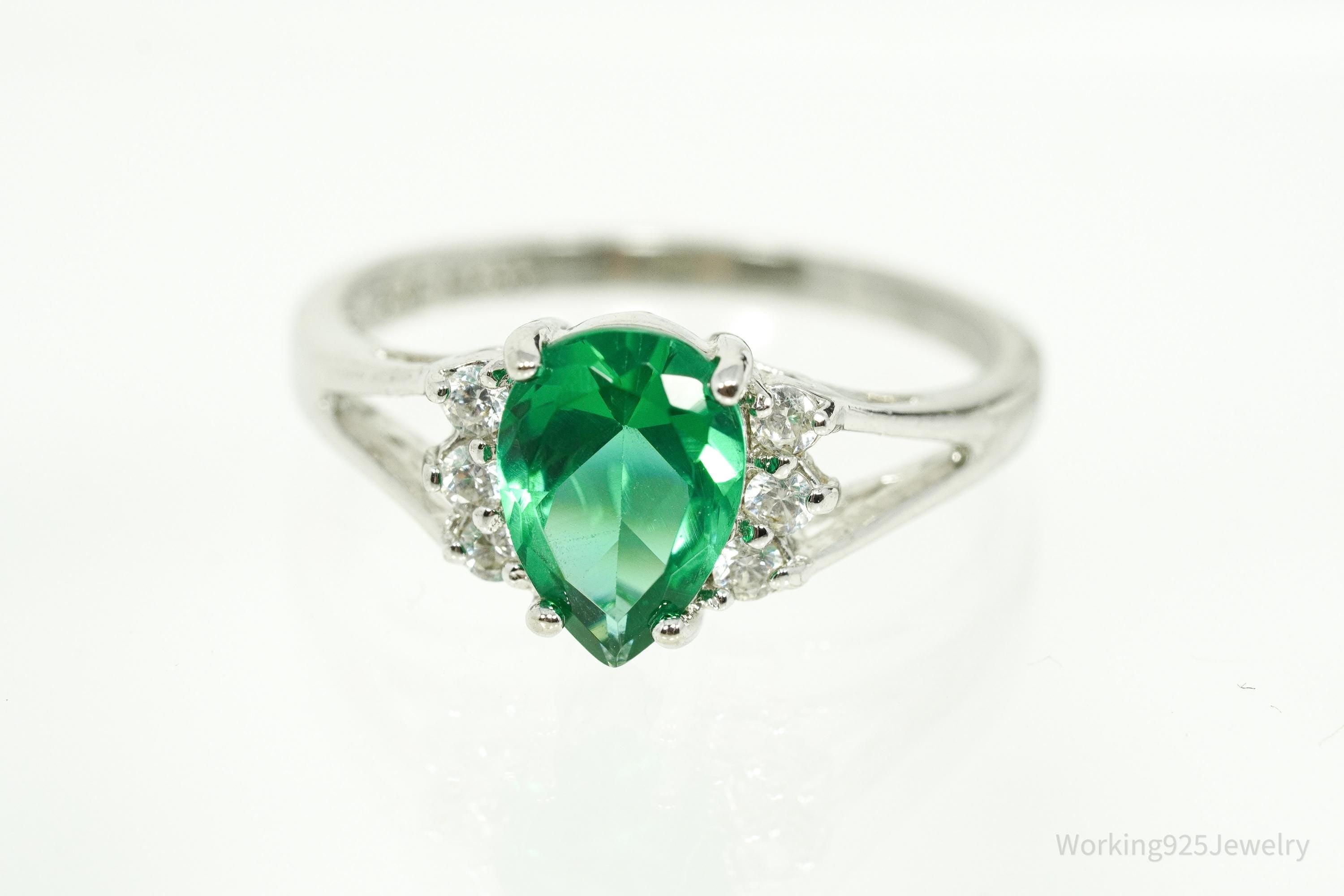 Vintage Faux Emerald Cubic Zirconia Sterling Silver Ring - Size 9.25