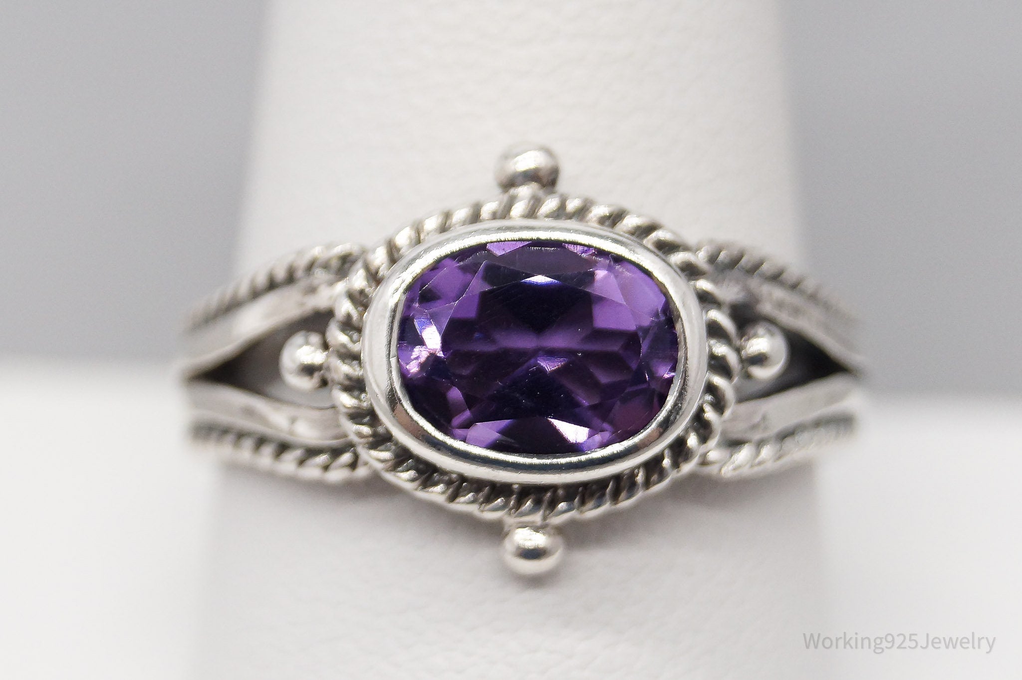 Vintage Amethyst Sterling Silver Ring - Size 10