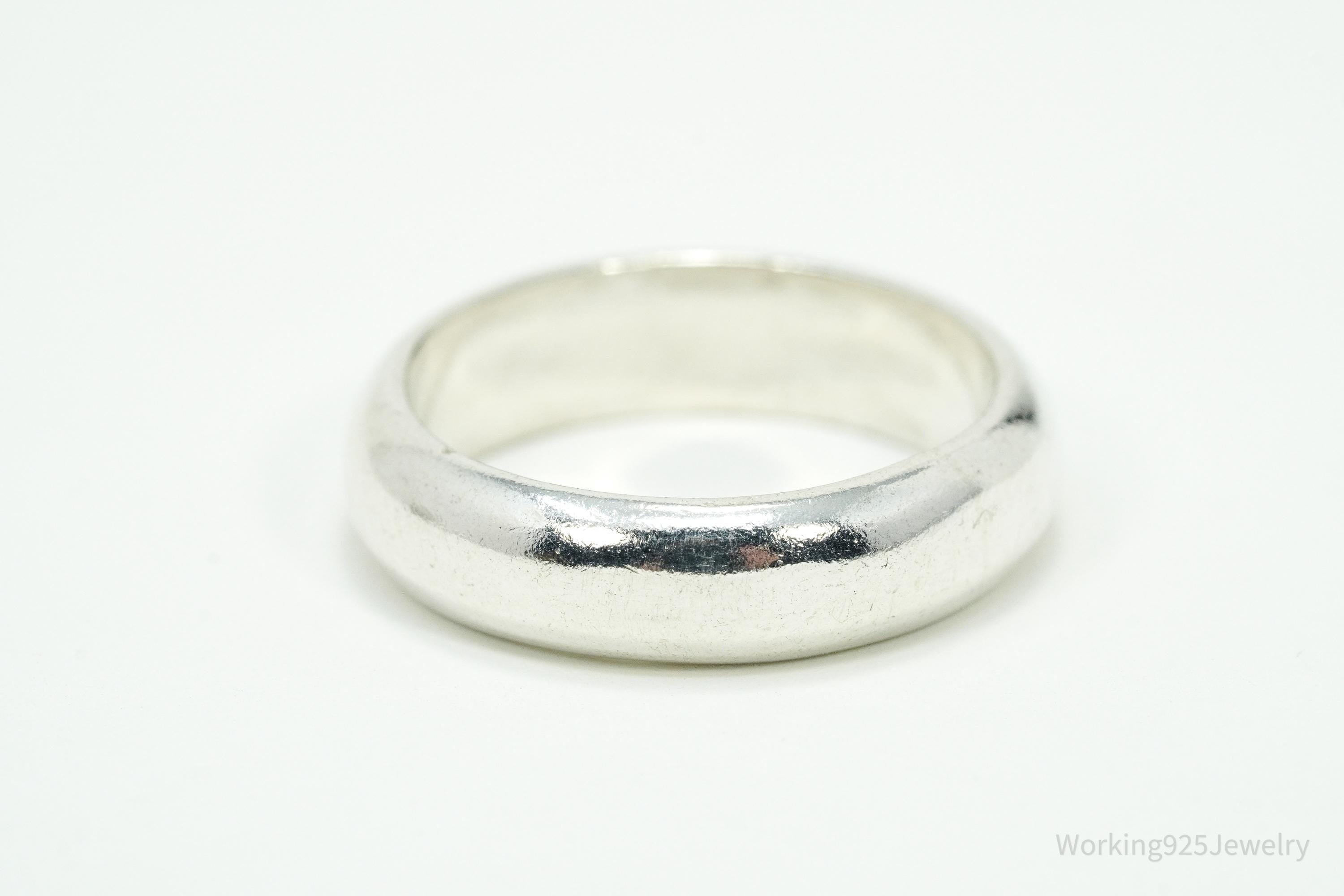 Vintage Sleek Sterling Silver Band Ring - Size 5.5