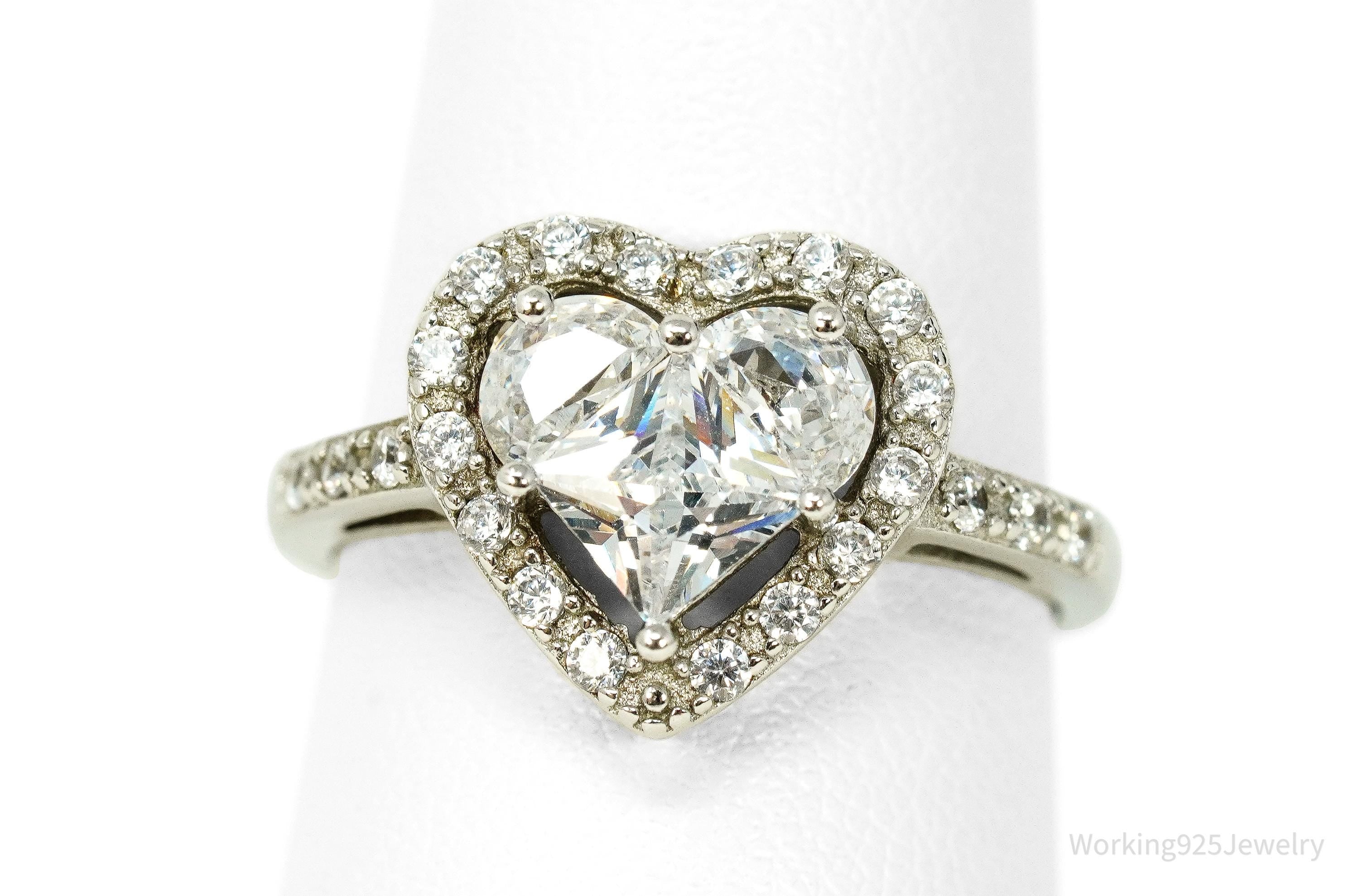 Vintage Cubic Zirconia Heart Sterling Silver Ring - Size 8