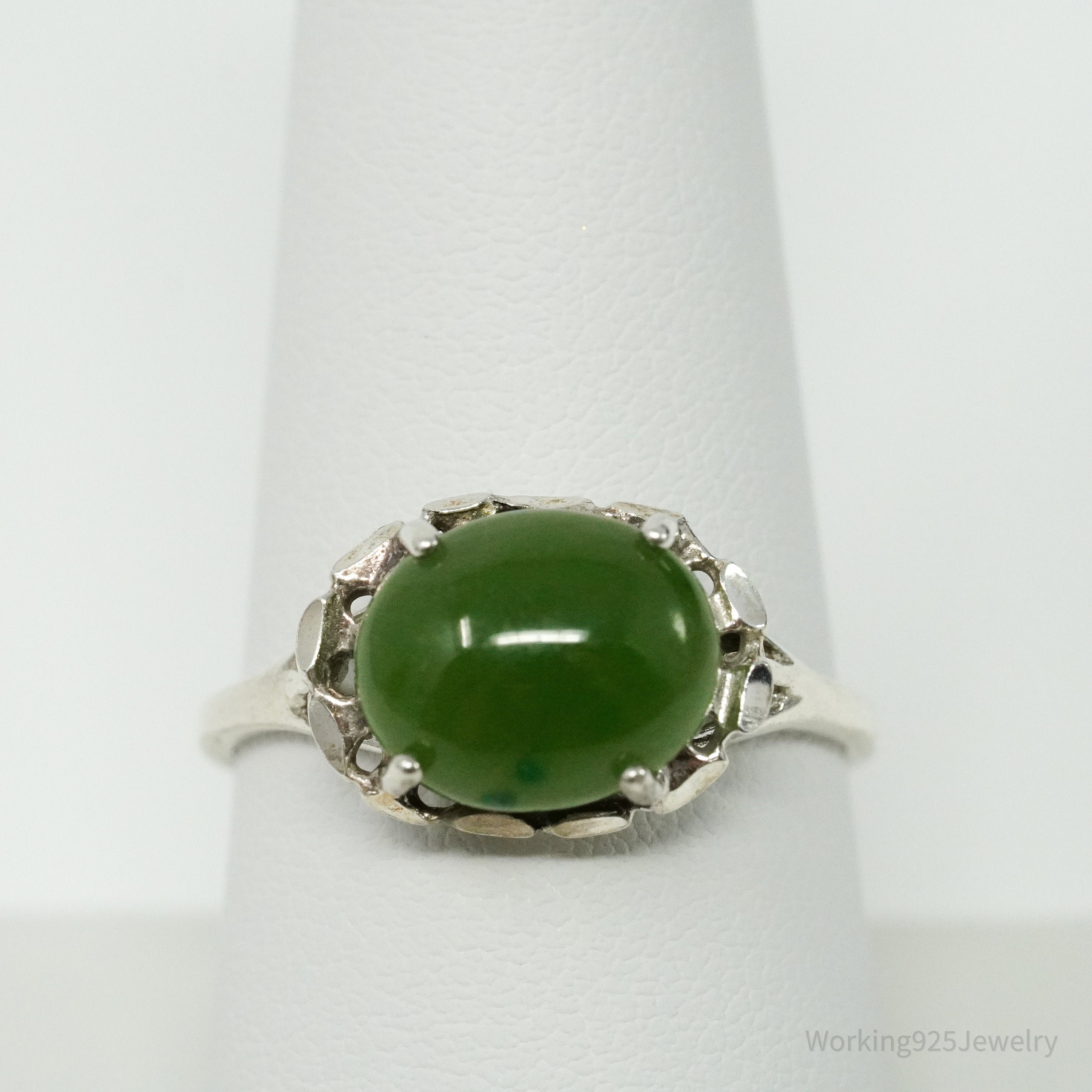 Vintage UTC Nephrite Jade Sterling Silver Ring - Size 9