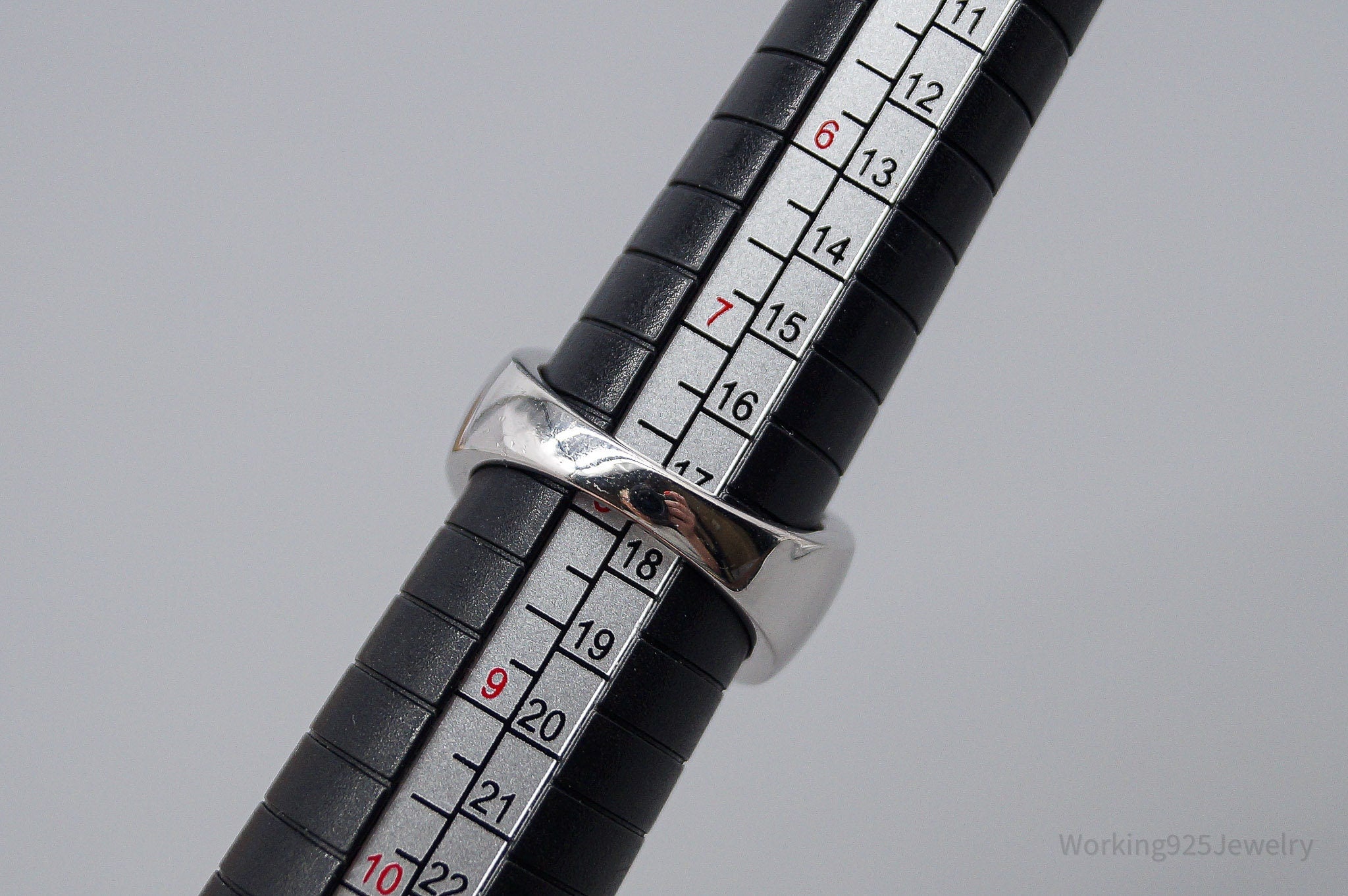 Vintage Cubic Zirconia Sterling Silver Band Ring - Size 7.75