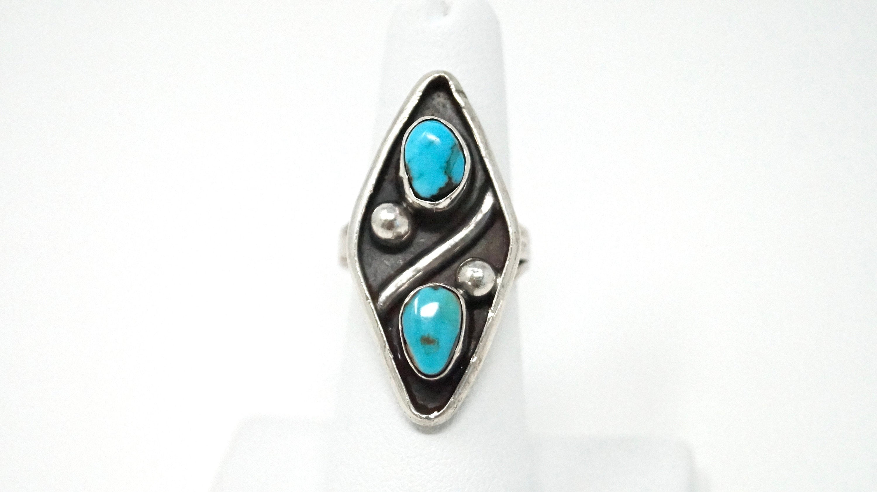 Vintage Southwestern Unsigned Turquoise Sterling Silver Ring - Size 6 -