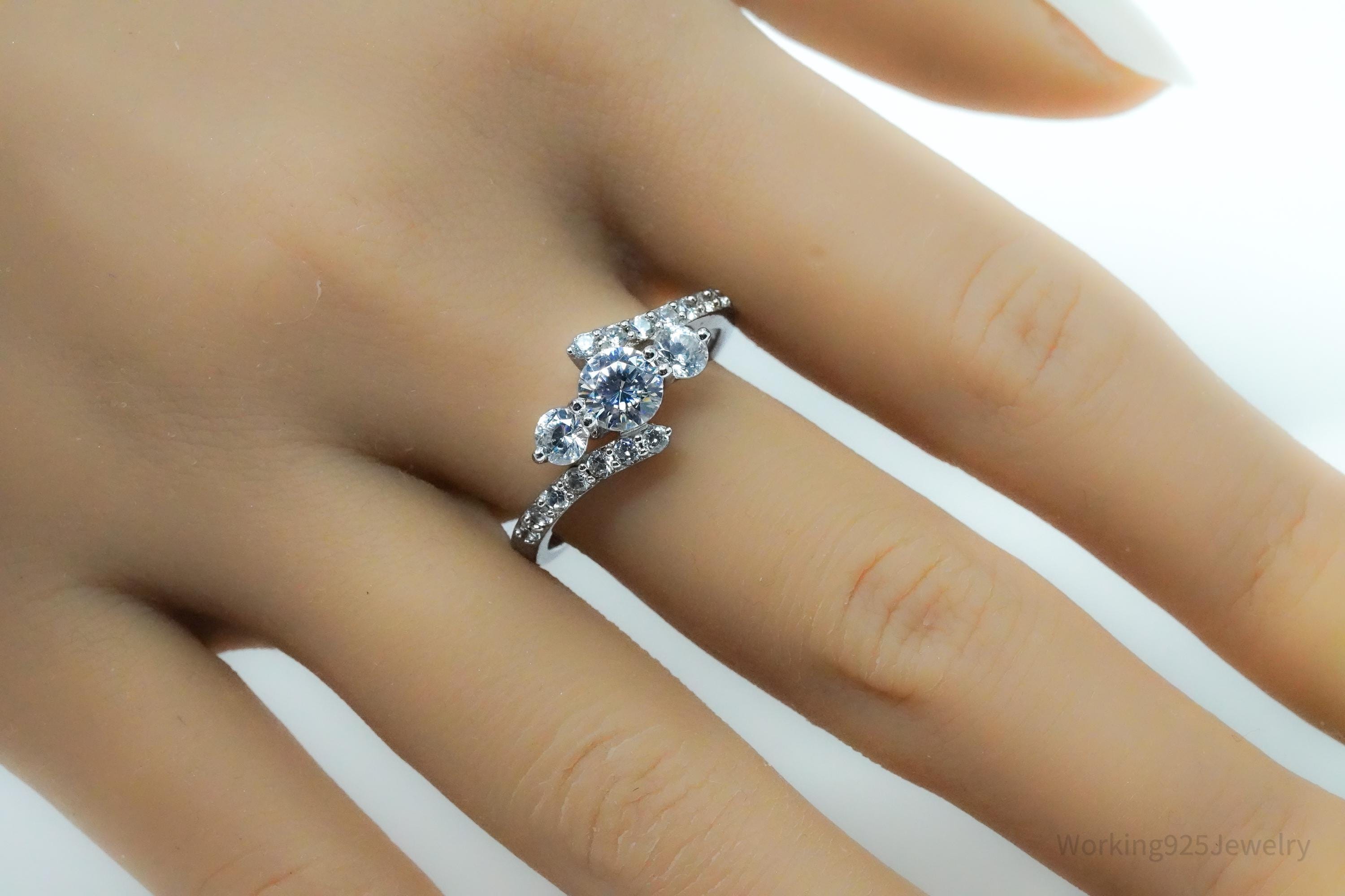 Vintage Cubic Zirconia Sterling Silver Statement Ring - Size 10