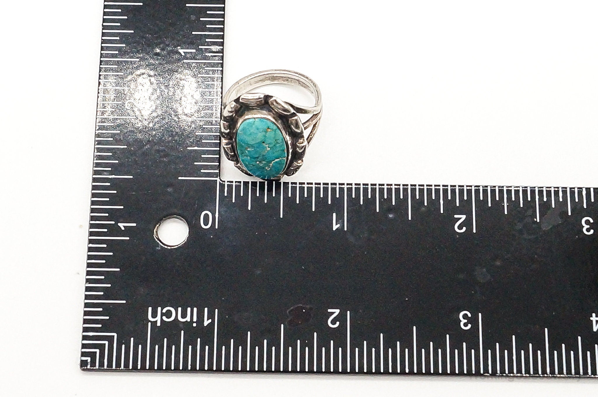 VTG Native American Turquoise Unsigned Sterling Silver Ring - SZ 7.25