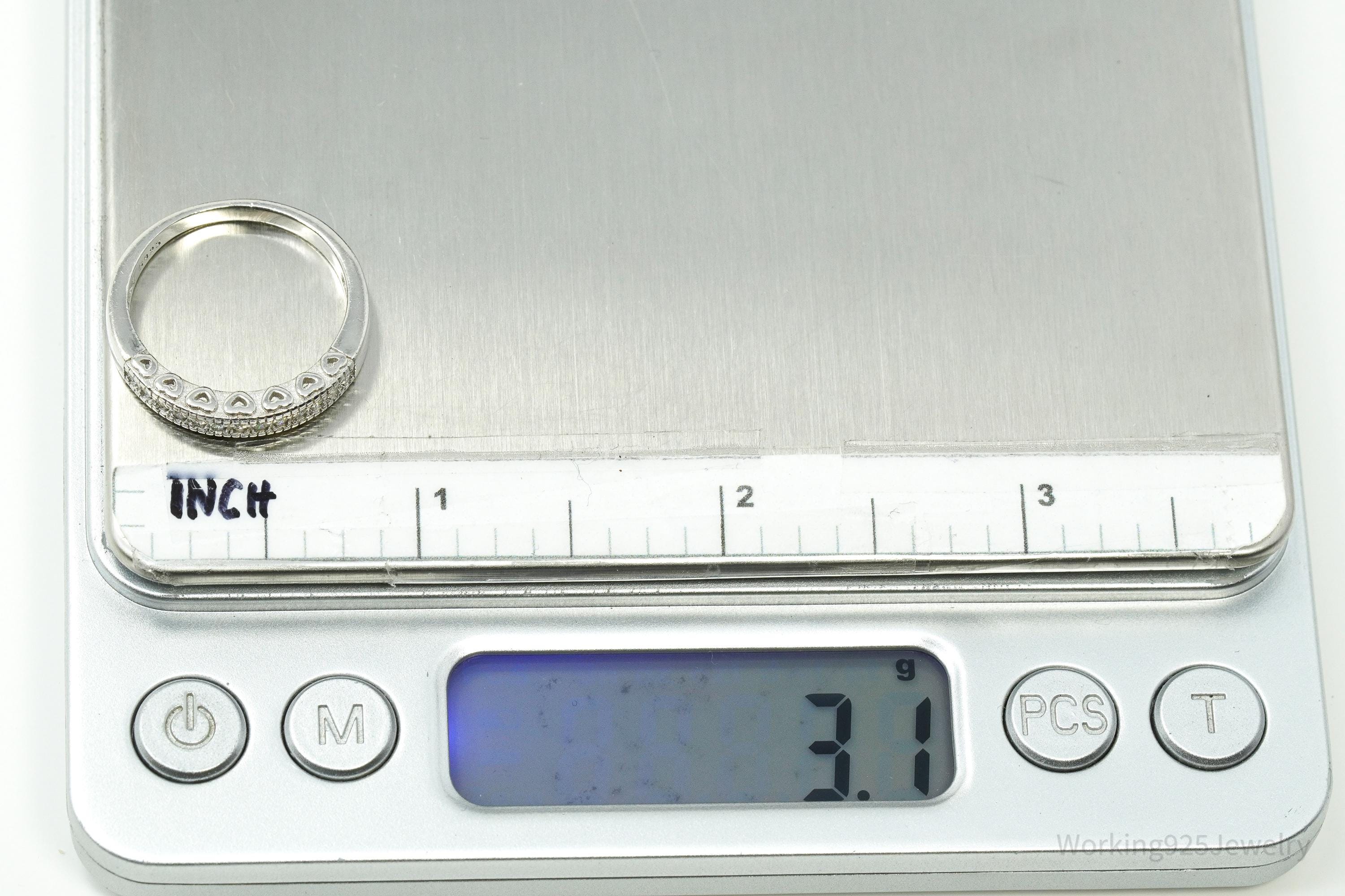 Vintage Cubic Zirconia Hearts Pattern Sterling Silver Ring - Size 8