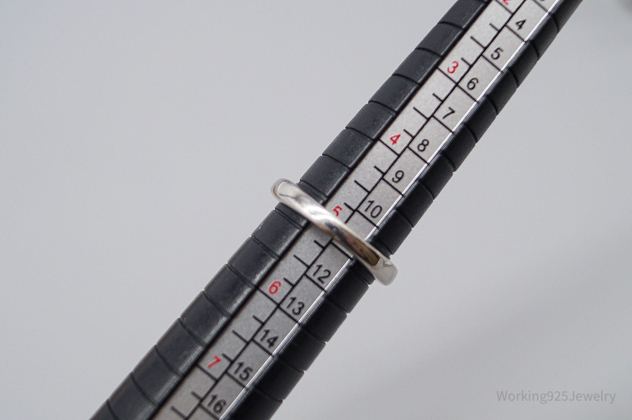 Vintage Lab Sapphire Cubic Zirconia Sterling Silver Ring - Size 5