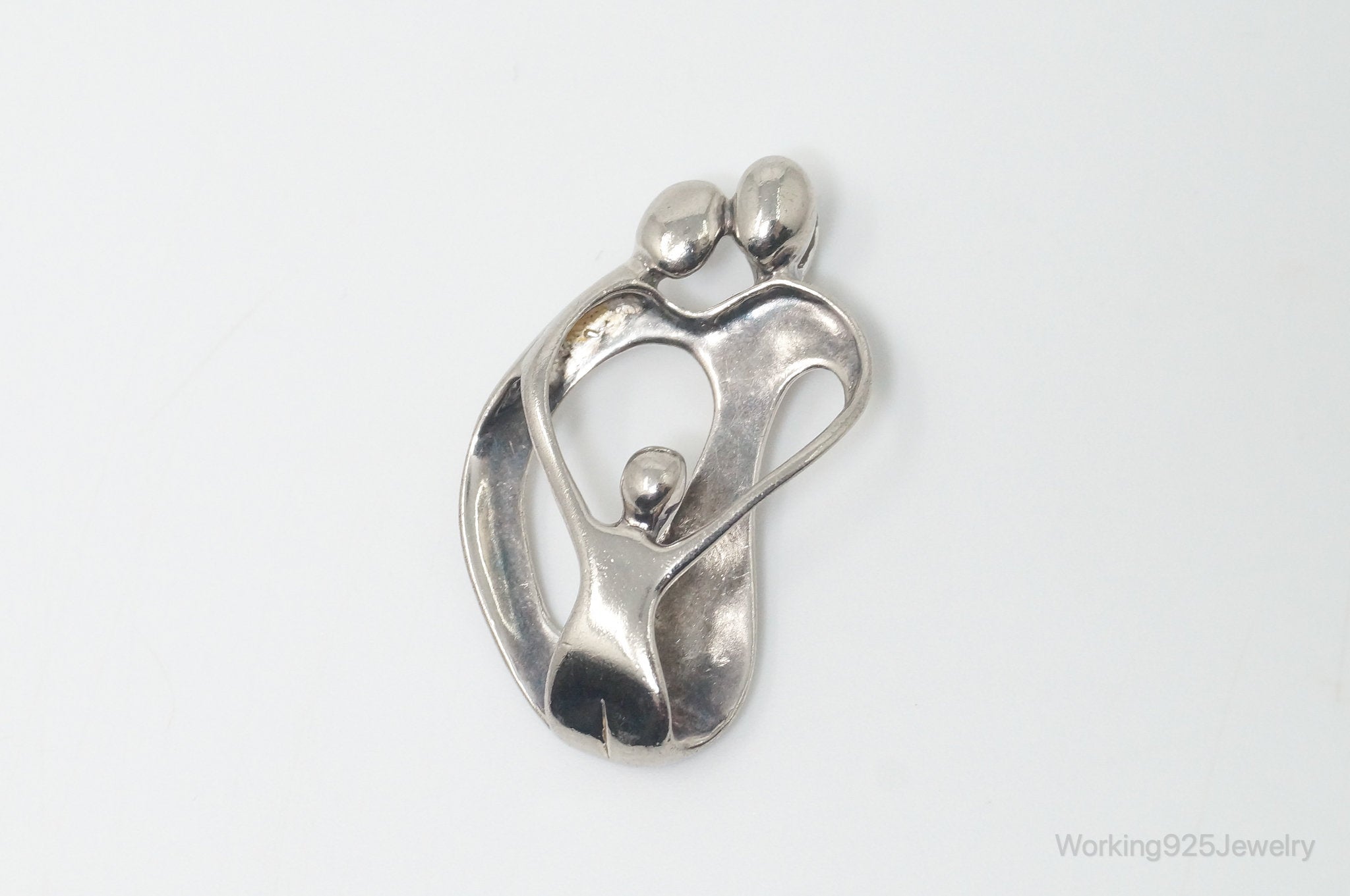 Vintage Native American Carolyn Pollack Relios Family Sterling Silver Pendant