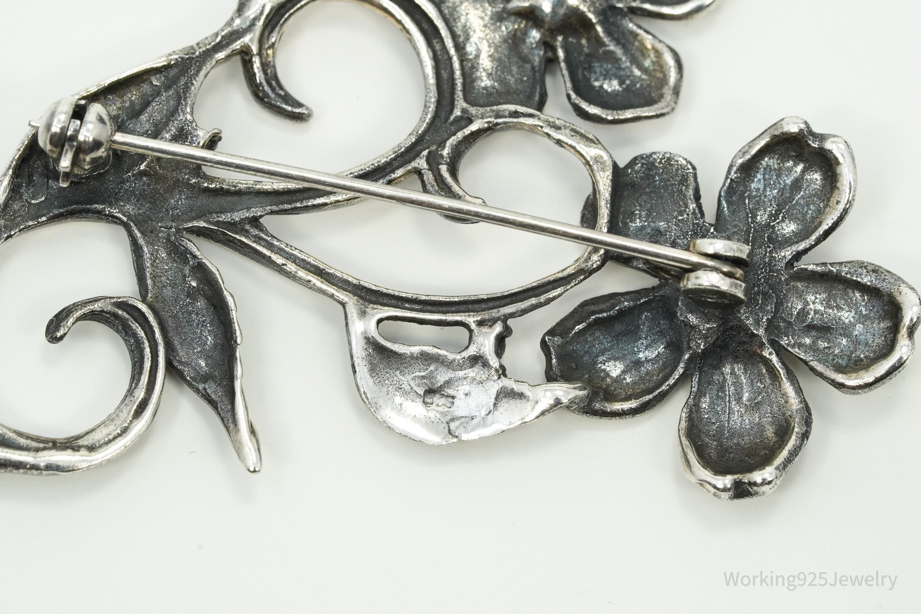 Vintage Floral Sterling Silver Brooch Pin