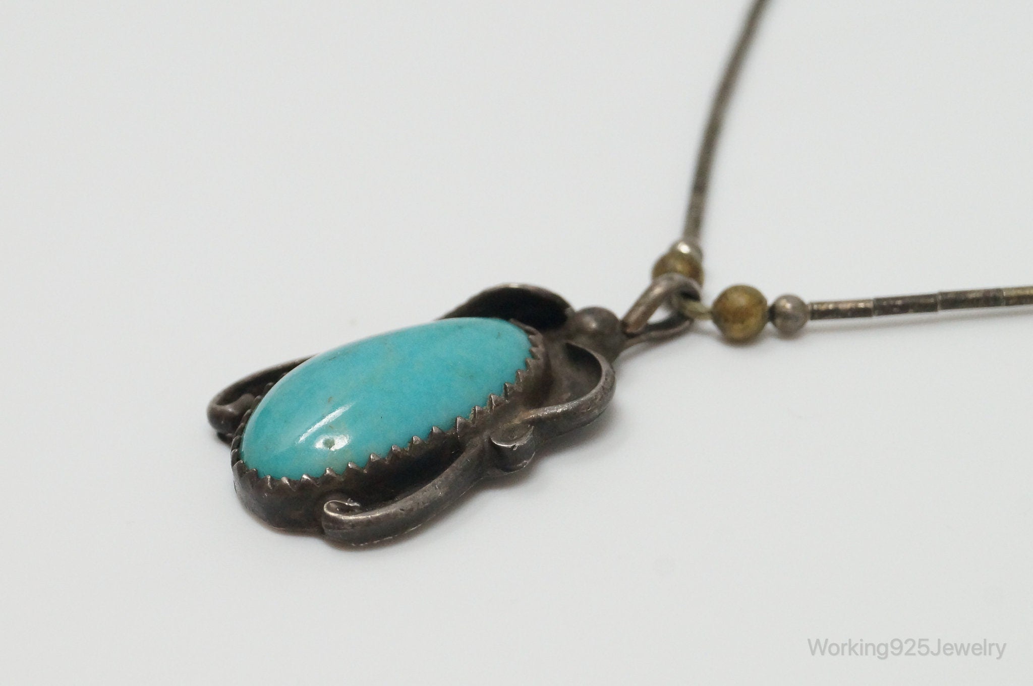 Vintage Native American Unsigned Turquoise Sterling Silver Necklace