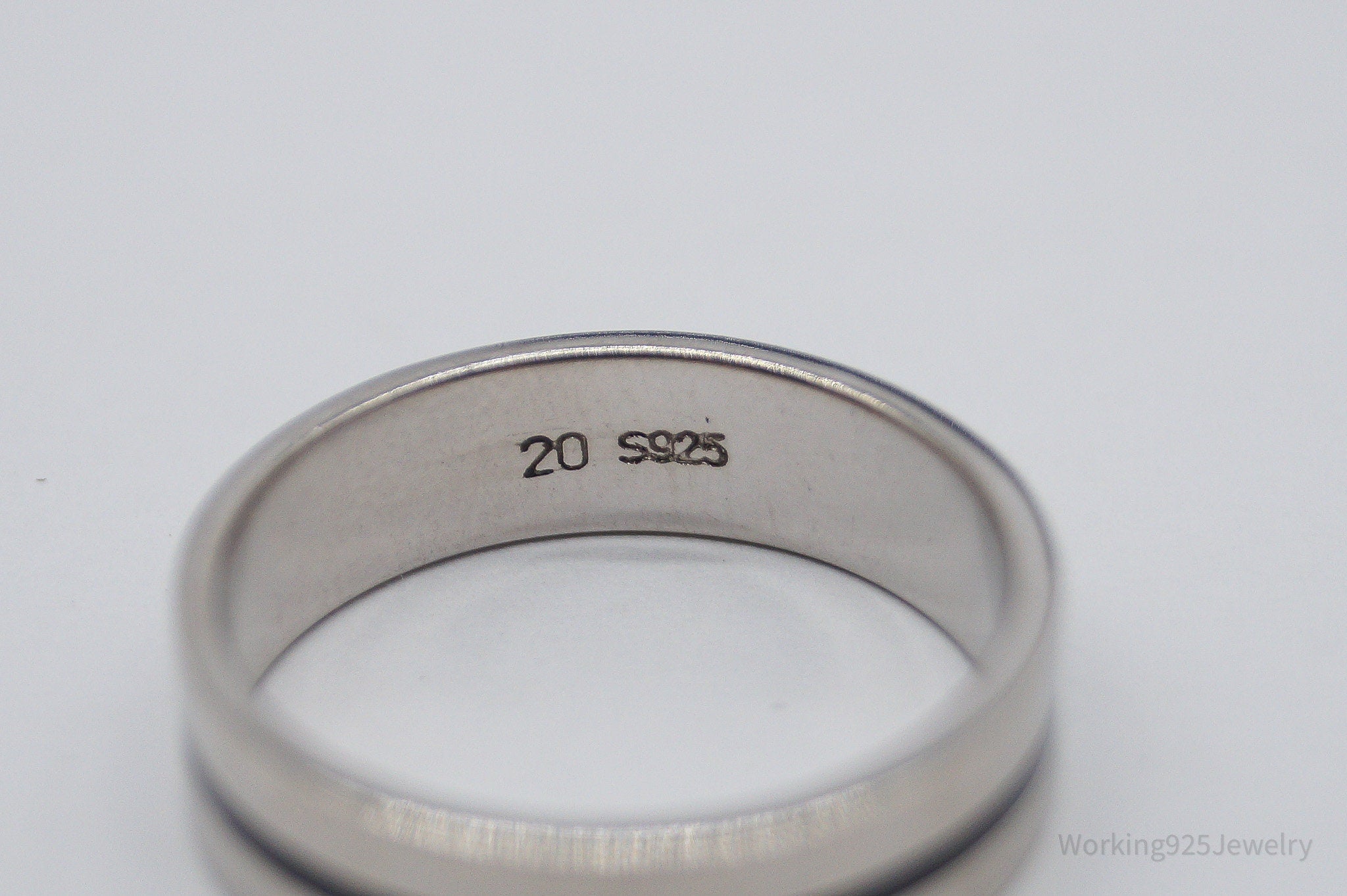 Vintage Sterling Silver Band Ring - Size 9