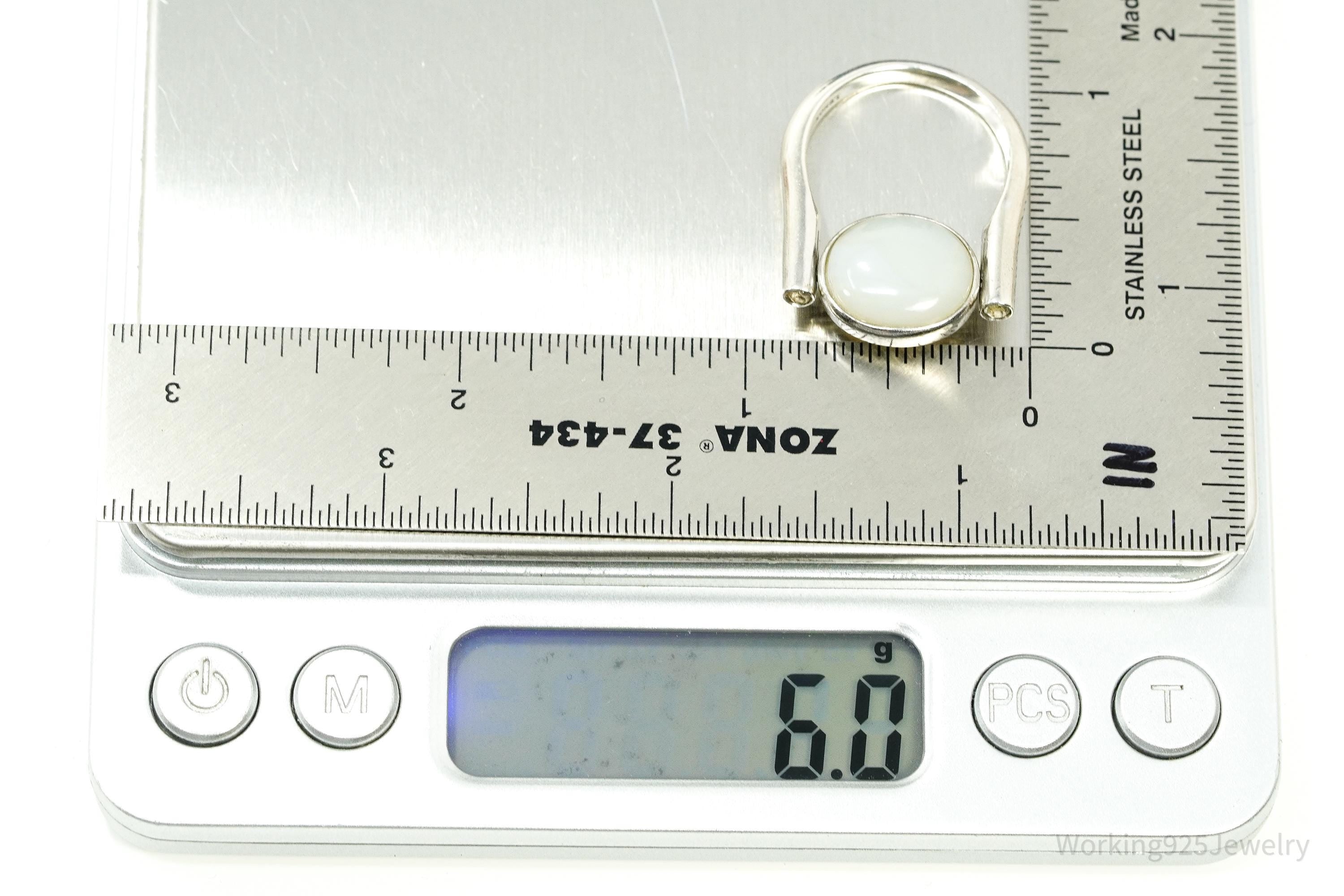 Vintage White Moonstone, Mother Of Pearl, & White Topaz Sterling Silver Ring - Size 8.25