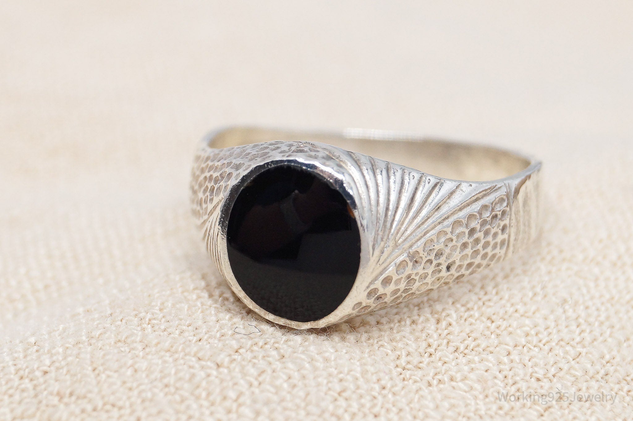 Vintage Black Onyx Sterling Silver Ring - Size 8.75
