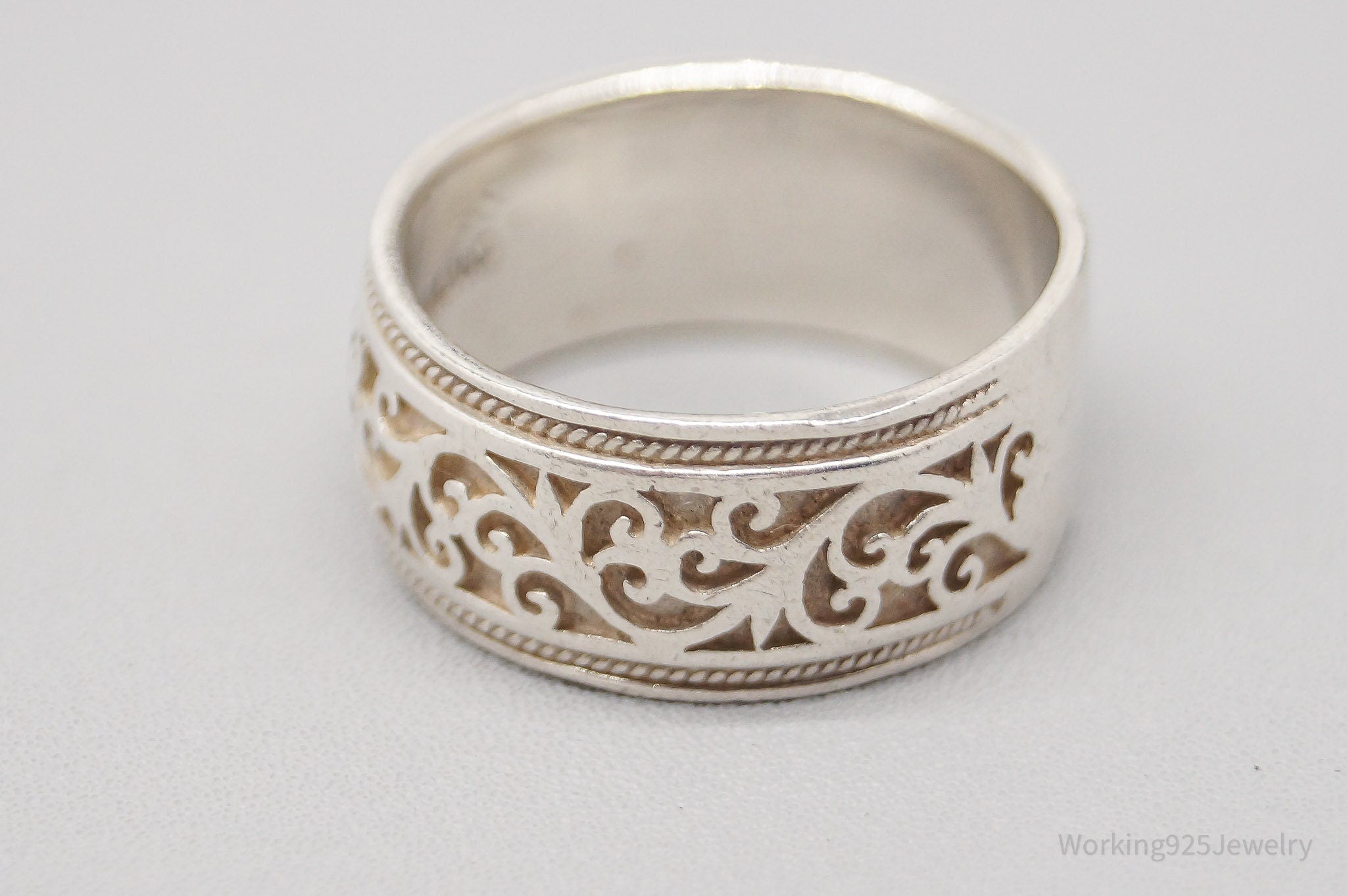 Vintage Scrolls & Swirls Sterling Silver Band Ring - Size 7.75