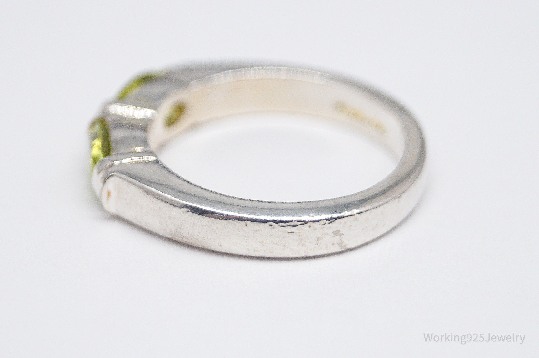 Vintage Peridot Sterling Silver Ring - Size 6