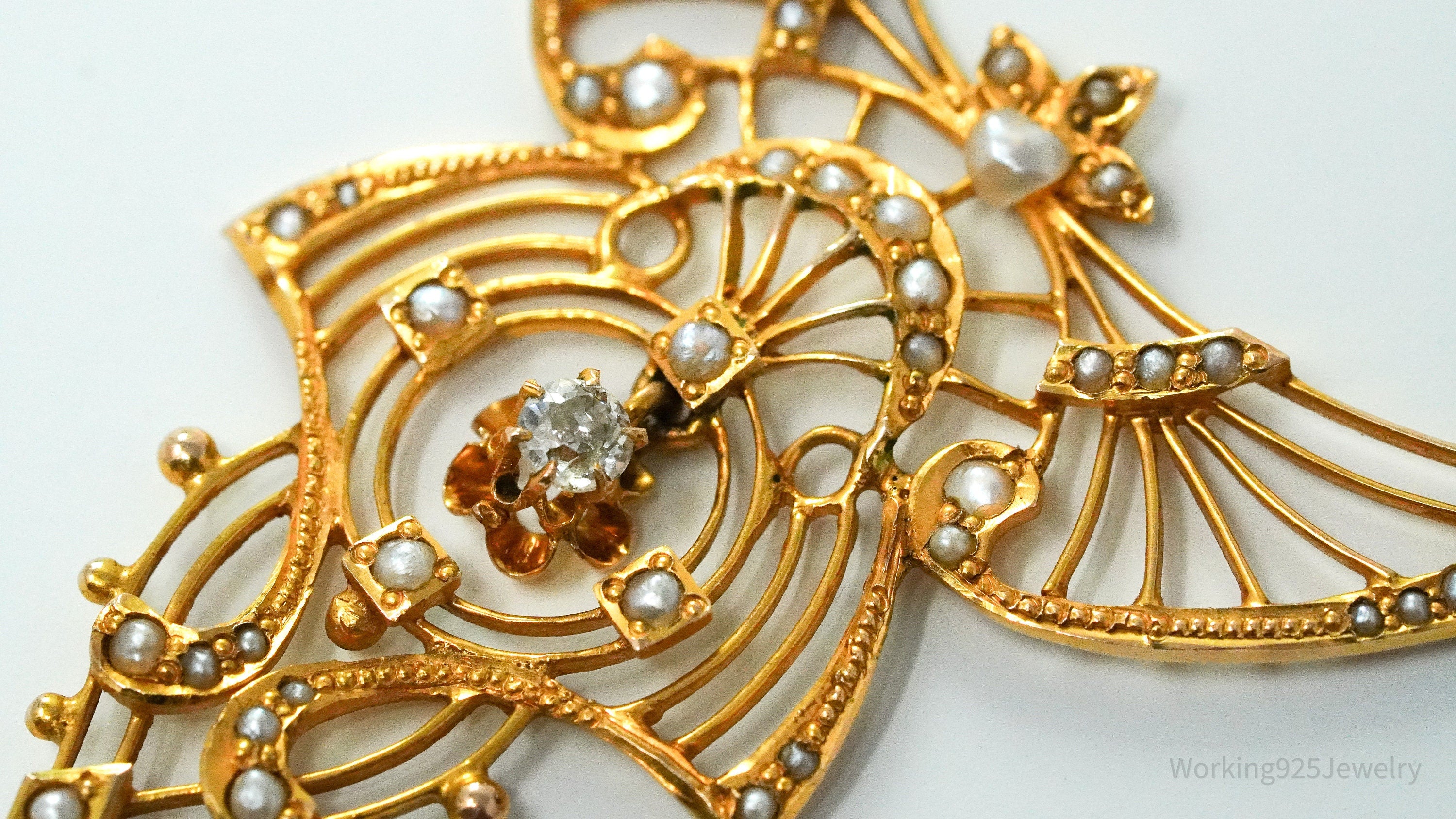 Ornate 14K Yellow Gold, Pearl & Diamond Pendant Necklace - 17"