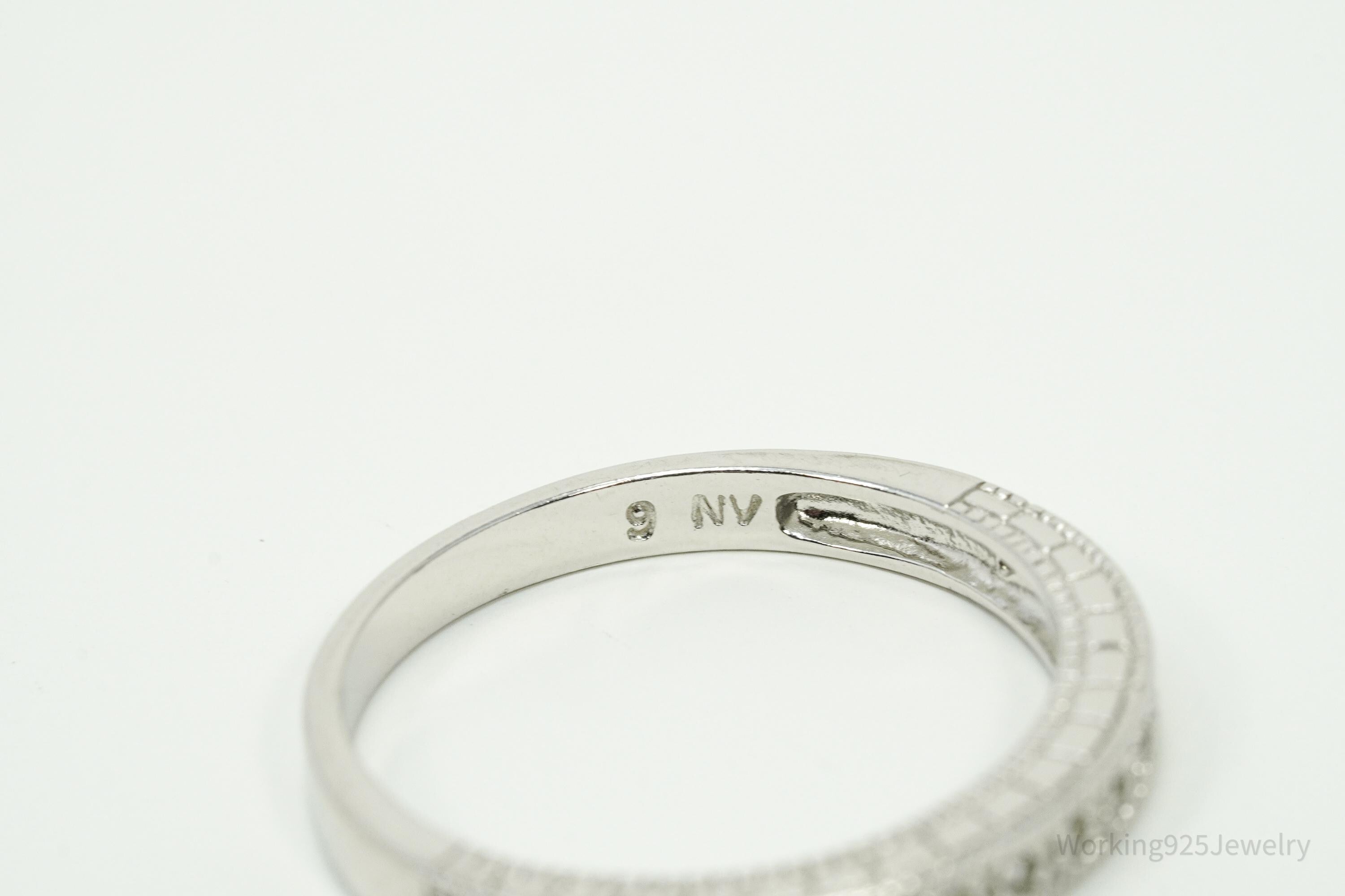 Vintage Cubic Zirconia Sterling Silver Band Ring - Size 9