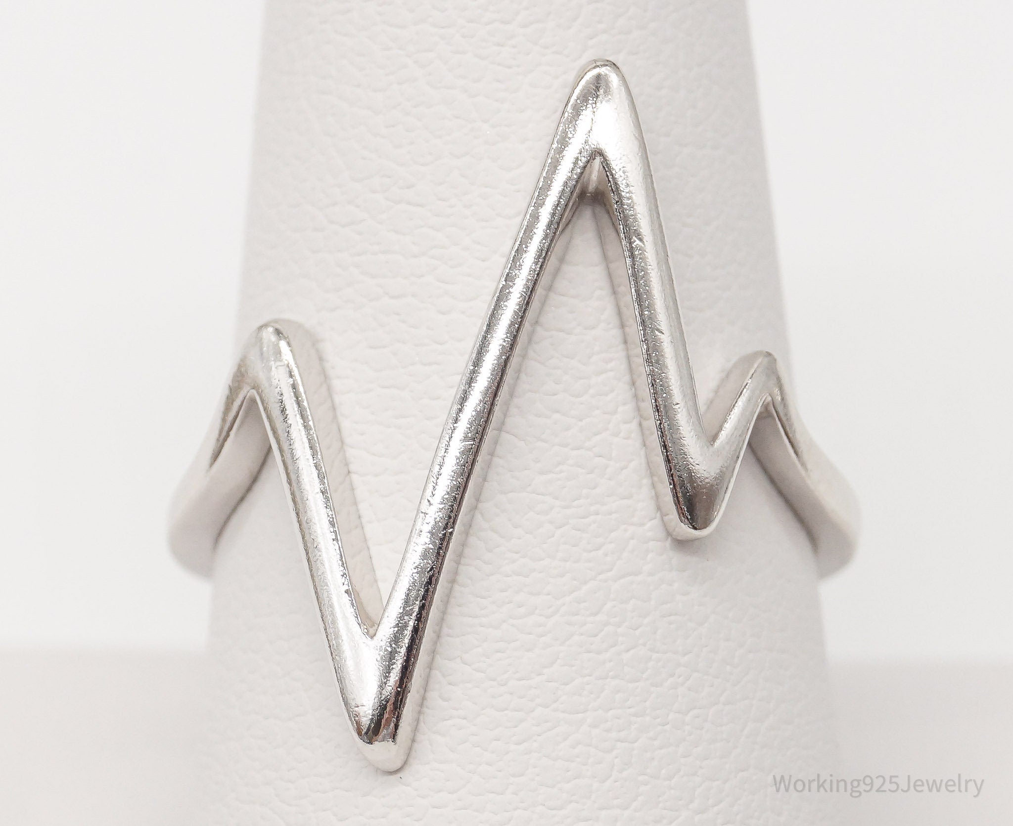 Vintage Modernist Style Wave Heartbeat Sterling Silver Ring - Size 9.25