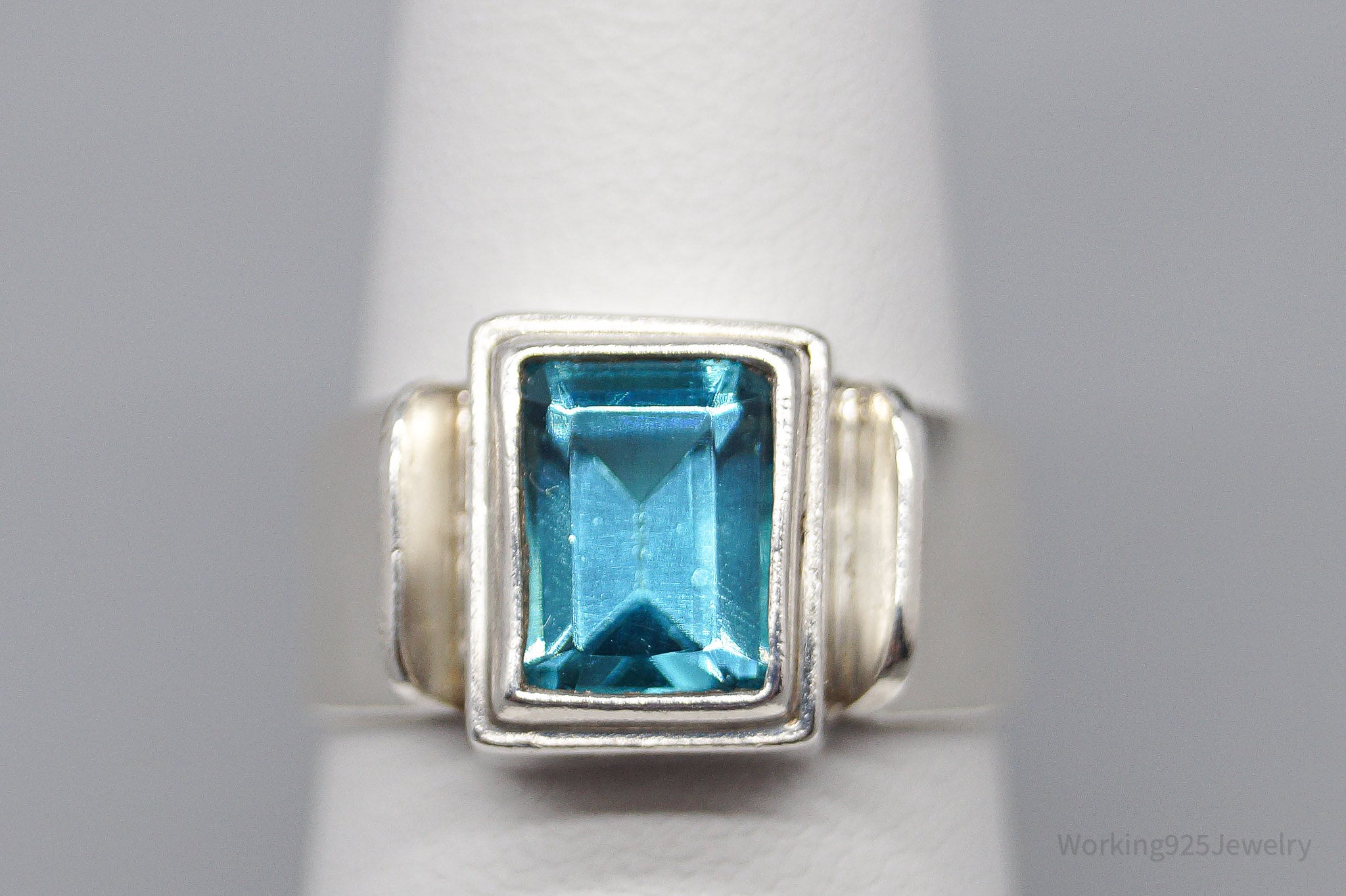 Vintage Blue Topaz Modernist Style Sterling Silver Ring - Size 7