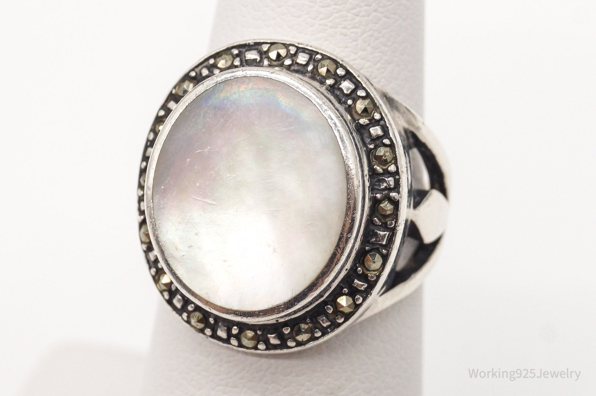 Vintage Mother Of Pearl Marcasite Sterling Silver Ring SZ 6