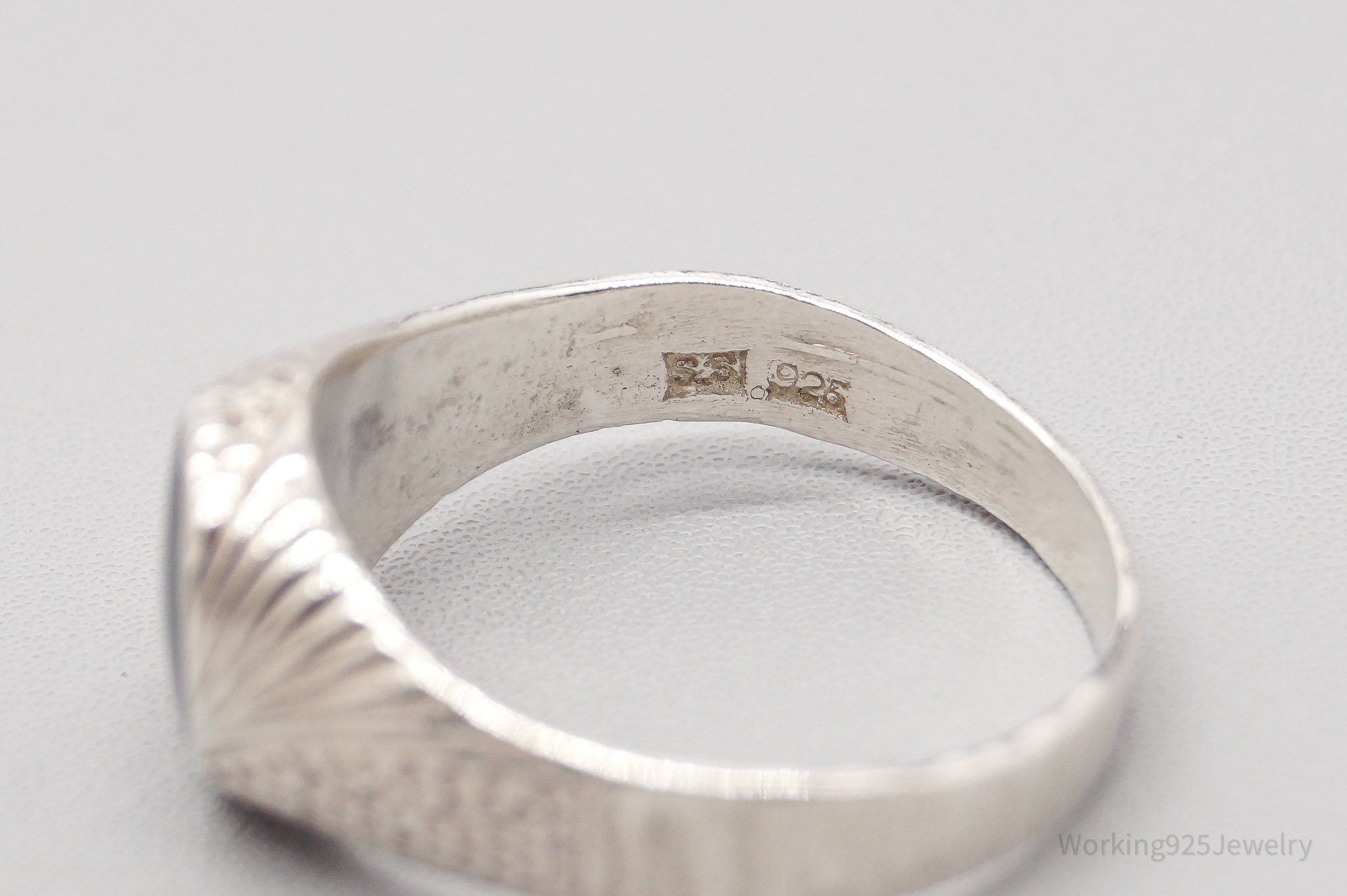 Vintage Black Onyx Sterling Silver Ring - Size 8.75