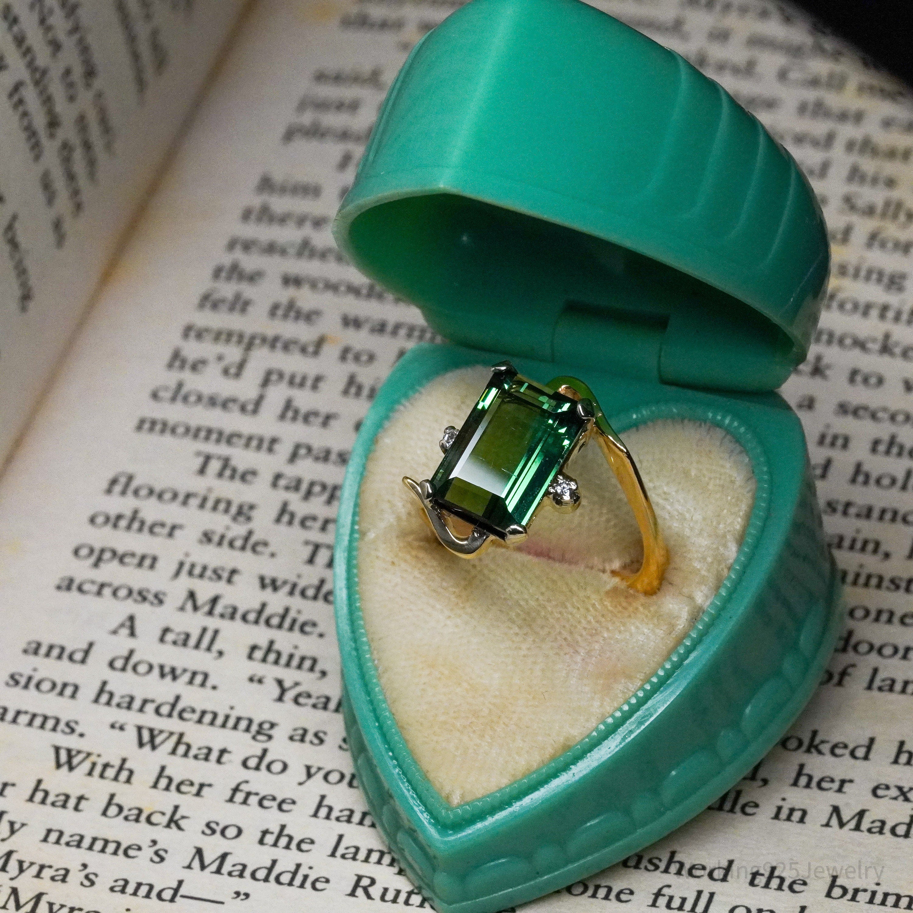 14K Yellow Gold, Green Tourmaline, And Diamond Ring - Size 7.25