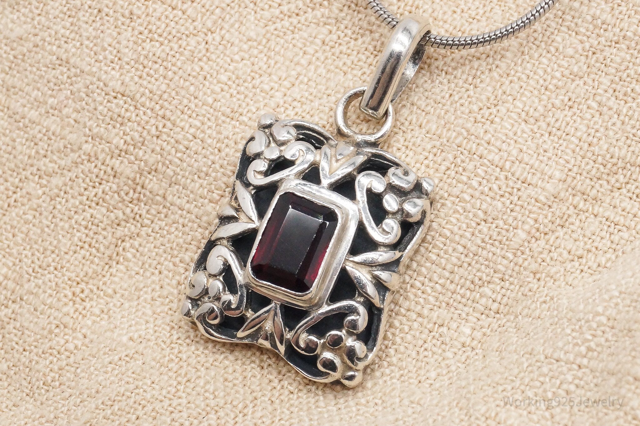 Vintage Garnet Art Deco Style Sterling Silver Necklace 18"