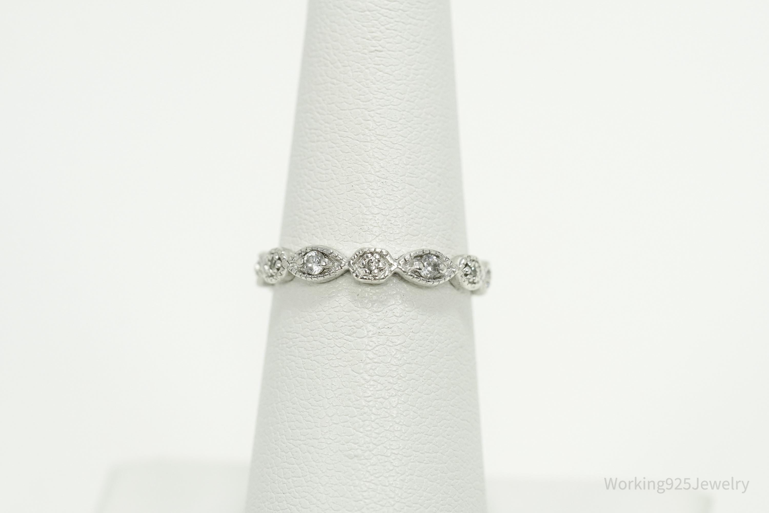 Vintage Cubic Zirconia Sterling Silver Band Ring - Size 6